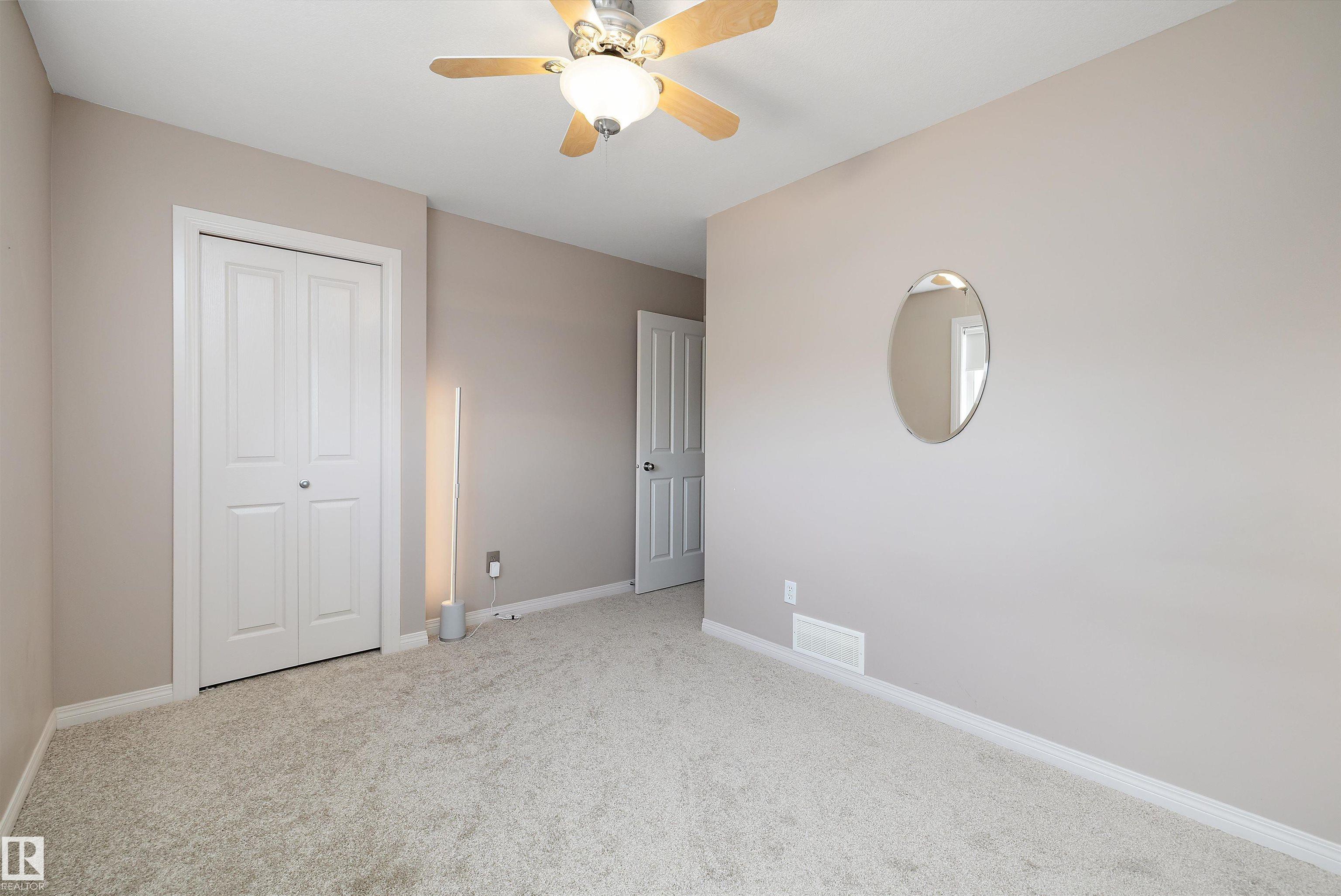 https://zimg.paragon.ice.com/ParagonImages/Property/PM/RAE/225400737/34/0/0/410b9e339e0402b554dd6245ac80addd/1/e23cb10d5ae98557a9c7de5814f28a13/225400737-6d7606ba-4d51-4926-8e37-9b6217e909ba.JPG
