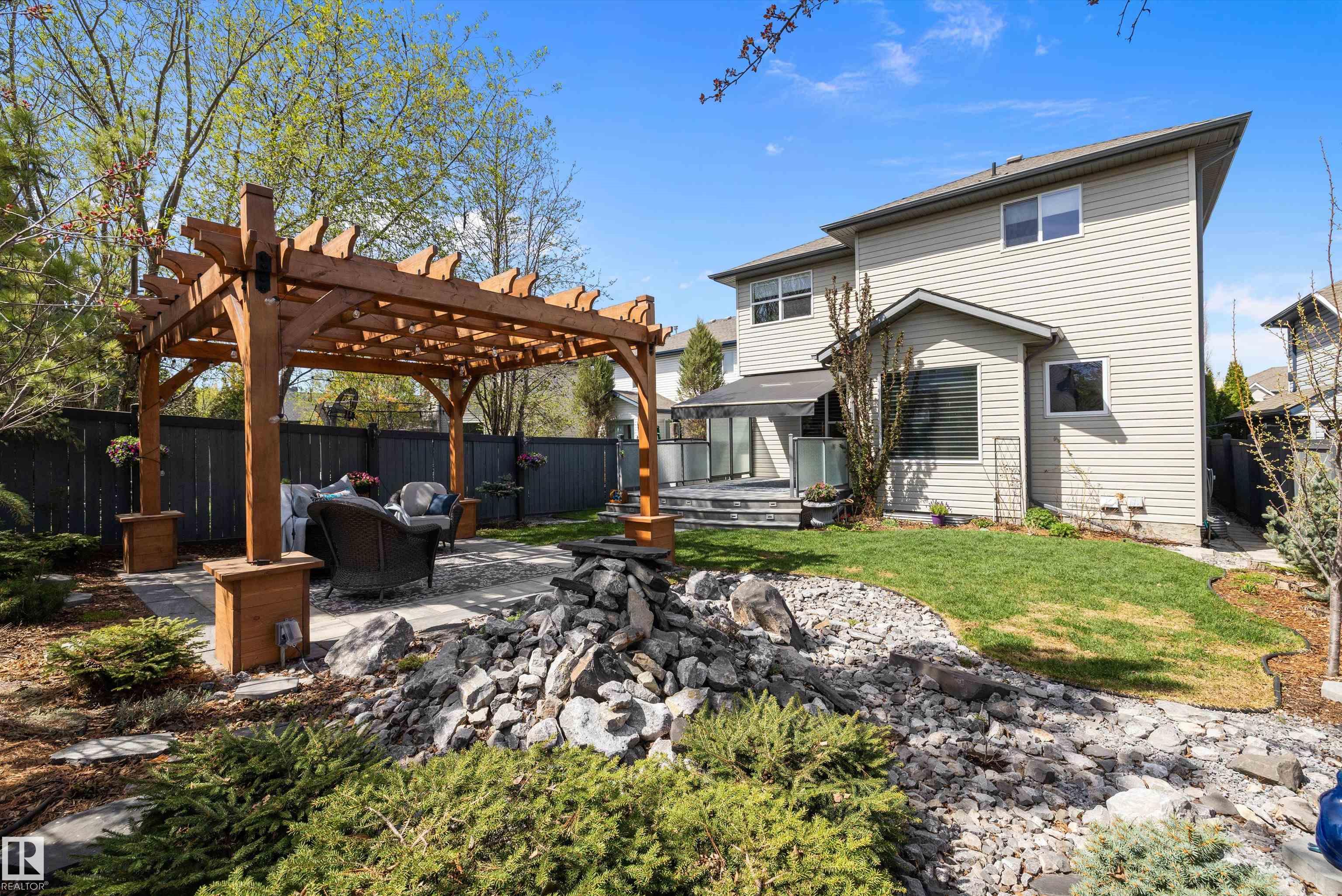 https://zimg.paragon.ice.com/ParagonImages/Property/PM/RAE/225400737/59/0/0/f19e7878ee735429143b7a1d1e66ca72/1/e23cb10d5ae98557a9c7de5814f28a13/225400737-d7930c55-5380-43e7-9f5b-5d3d2b213753.JPG