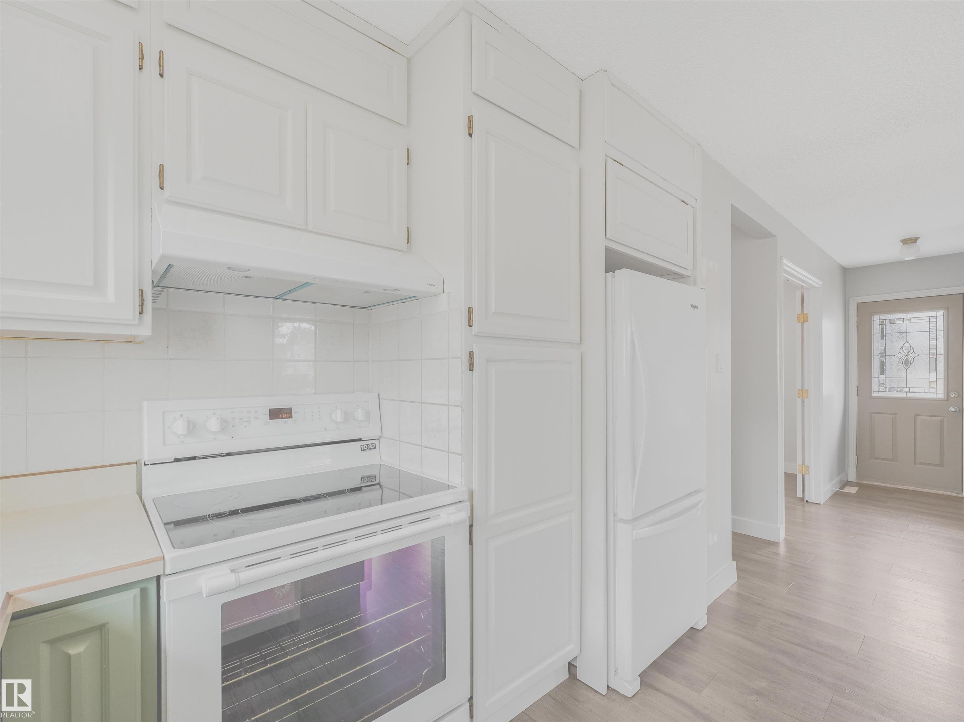 https://zimg.paragon.ice.com/ParagonImages/Property/PM/RAE/225400740/36/0/0/1eaec7345623014750030e828eb1138a/1/4757c3dde1cbd7ceb2e1b9aed7463330/225400740-a03bdadd-99c6-4ddf-8a3c-ac799f6875f4.JPG