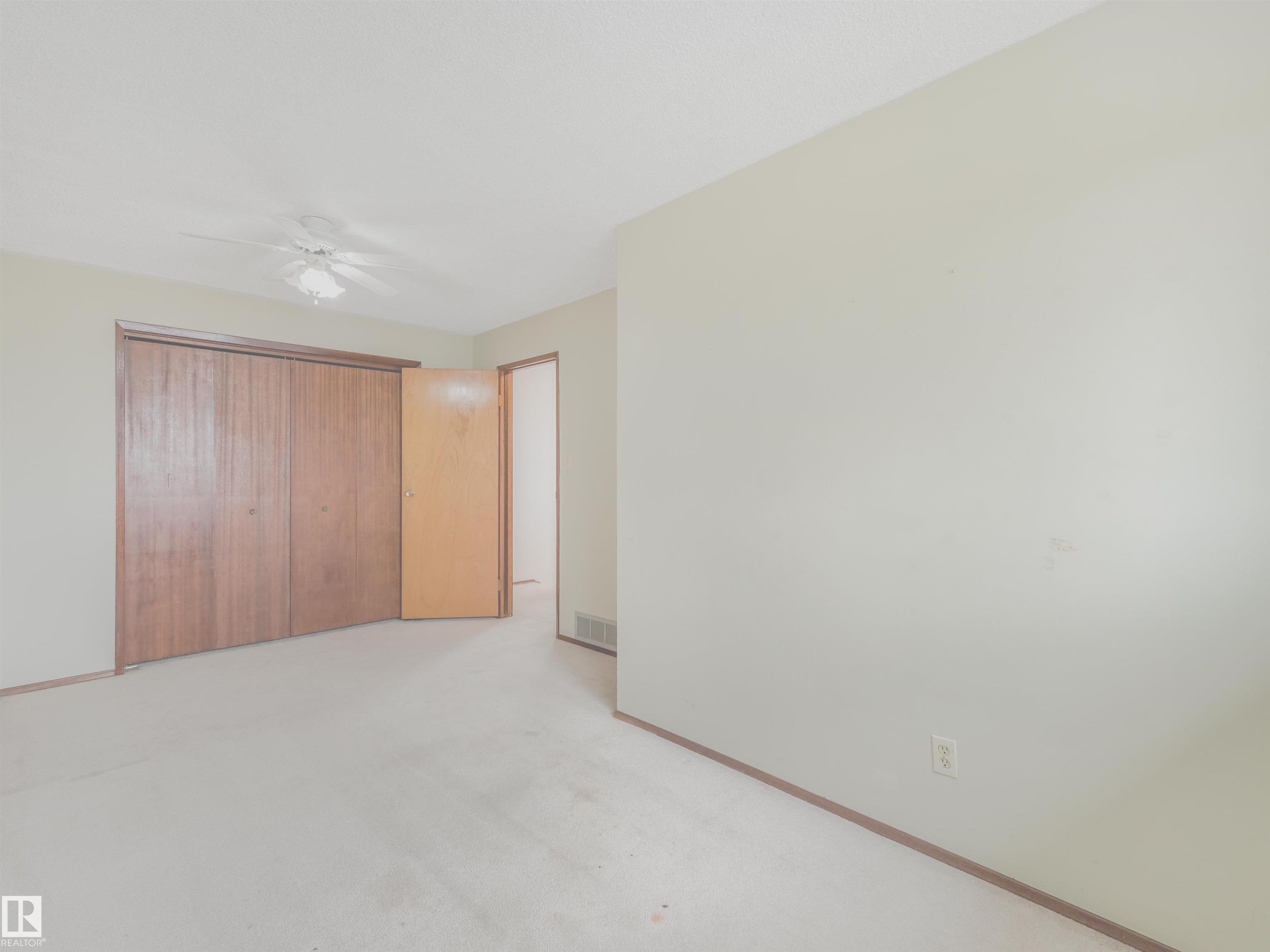 https://zimg.paragon.ice.com/ParagonImages/Property/PM/RAE/225400740/44/0/0/237d7ec66b3d3ed757f0e90c38b9f182/1/4757c3dde1cbd7ceb2e1b9aed7463330/225400740-4417909b-7622-4e82-accb-cbb09da1cfa6.JPG