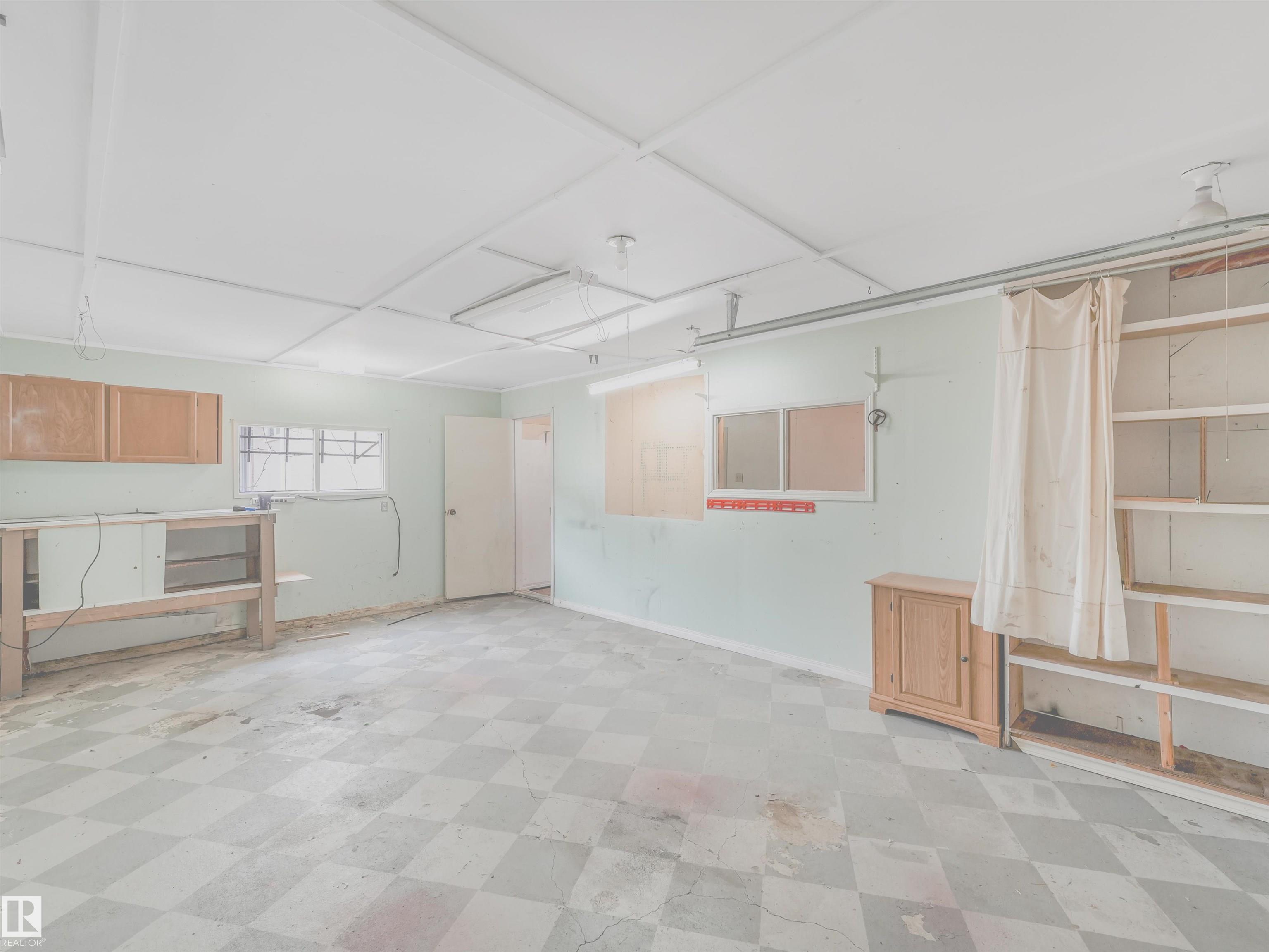 https://zimg.paragon.ice.com/ParagonImages/Property/PM/RAE/225400740/67/0/0/3bef43b947c48fa1228e8a19fed2c4e0/1/4757c3dde1cbd7ceb2e1b9aed7463330/225400740-d1bb1070-e12b-4c5a-88b6-bcf2b22ee87f.JPG