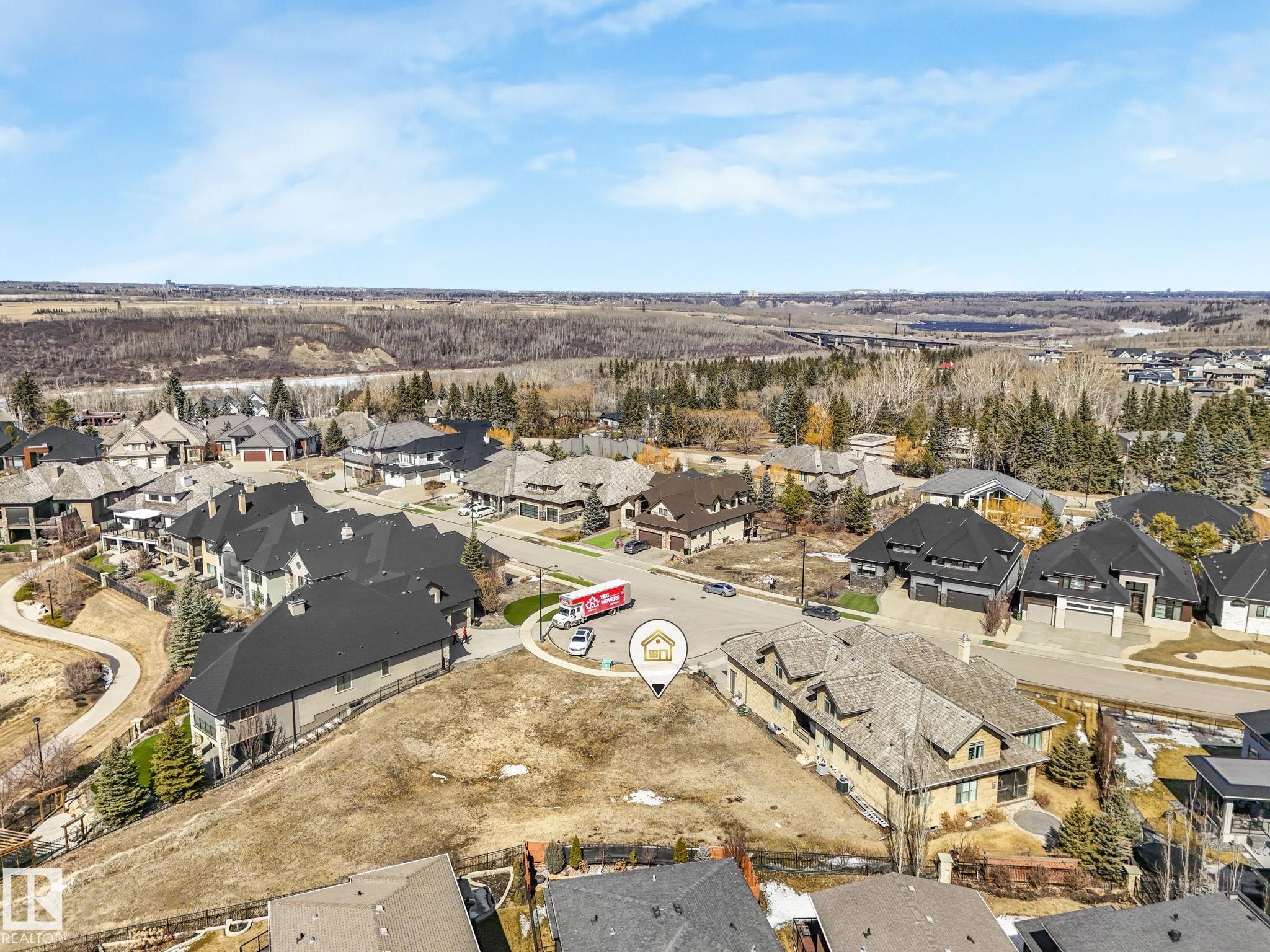 https://zimg.paragon.ice.com/ParagonImages/Property/PM/RAE/225400741/7/0/0/e6698f73622b735af555570dd018c206/1/cd9eb75cd84aaccc39eca6a0cef83402/225400741-4a4bd251-cdb8-4e40-bf3f-f09821479960.JPG