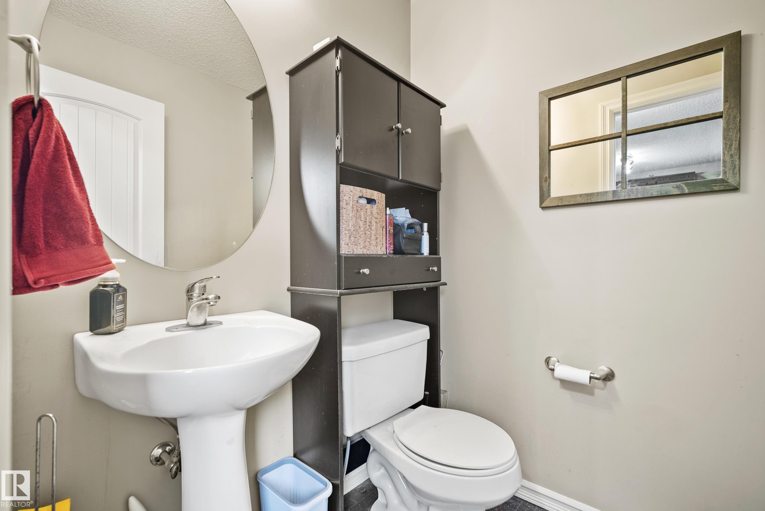 https://zimg.paragon.ice.com/ParagonImages/Property/PM/RAE/225400743/20/0/0/c084f5e4cdf6179a509f10614bc08093/1/e8dc5985513791429fb6c9d29d97fd20/225400743-67b51db1-b6d1-4f18-a6ca-7ab8e8d59f54.JPG