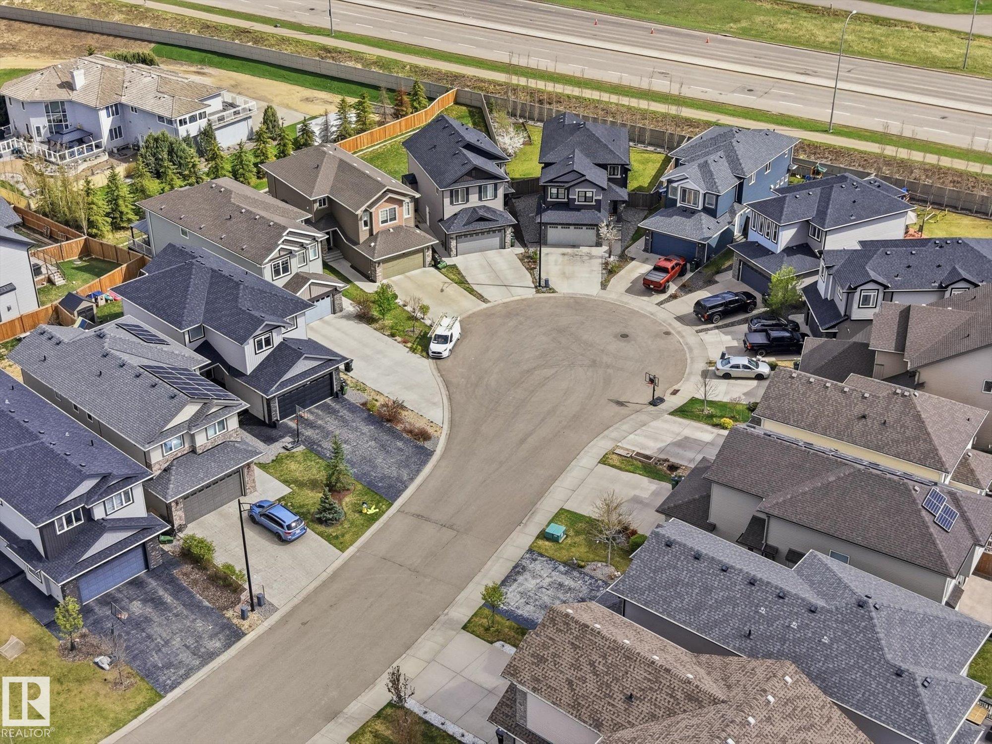 https://zimg.paragon.ice.com/ParagonImages/Property/PM/RAE/225400749/47/0/0/fded2f54475379ef047bc0b9ab34f1f1/1/6073db7379270f2cfa3eb1afa5808b29/225400749-e29b5cd2-1077-4b3c-b1e4-65a29810da97.JPG
