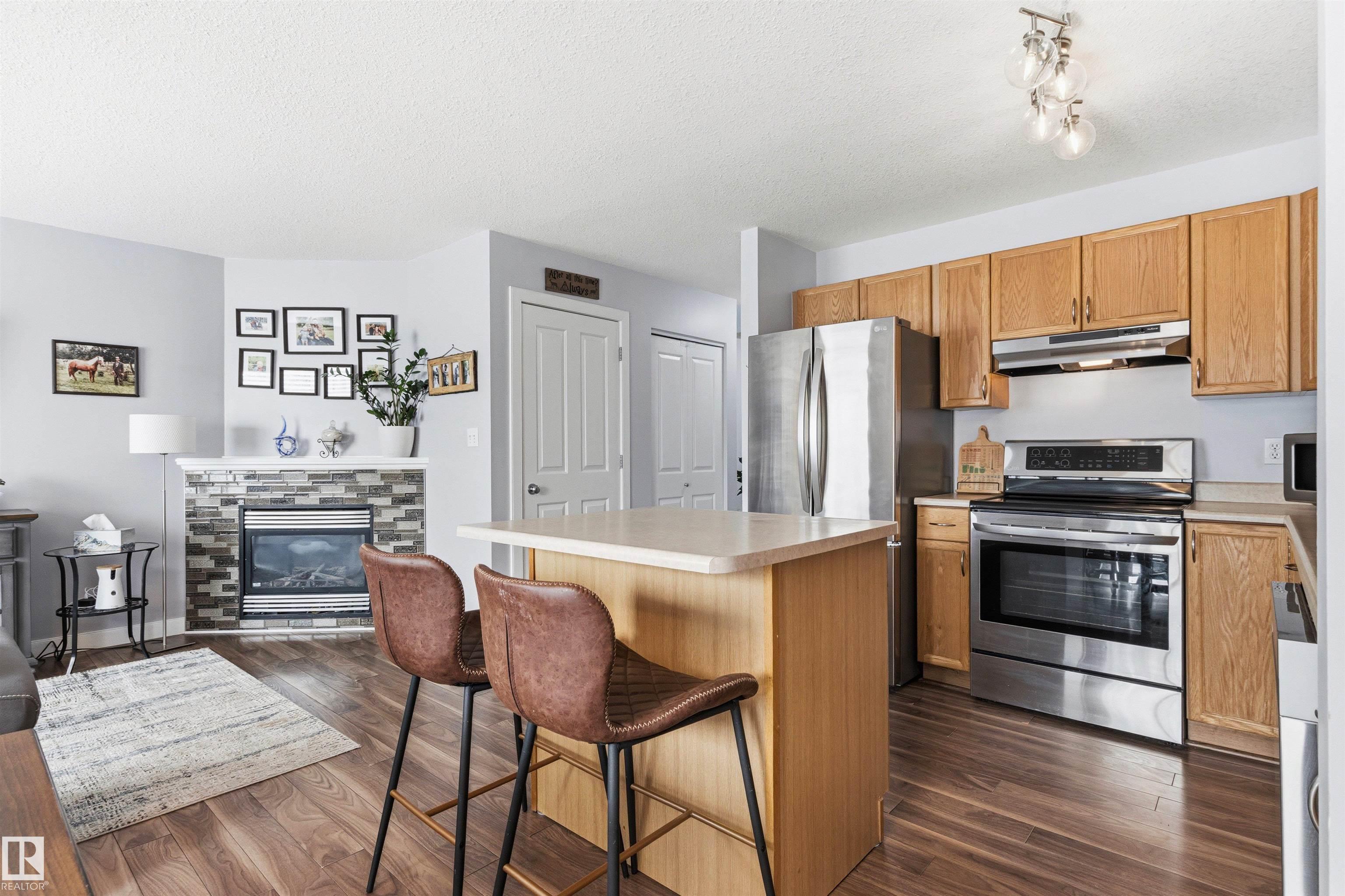 https://zimg.paragon.ice.com/ParagonImages/Property/PM/RAE/225400752/12/0/0/23e2f216468c90844c65eb1f7b3b83a7/1/d42b38fdff058f851d07eb3d2e4d0437/225400752-5ea14969-7818-406d-84e5-4fbf49c5bdd9.JPG