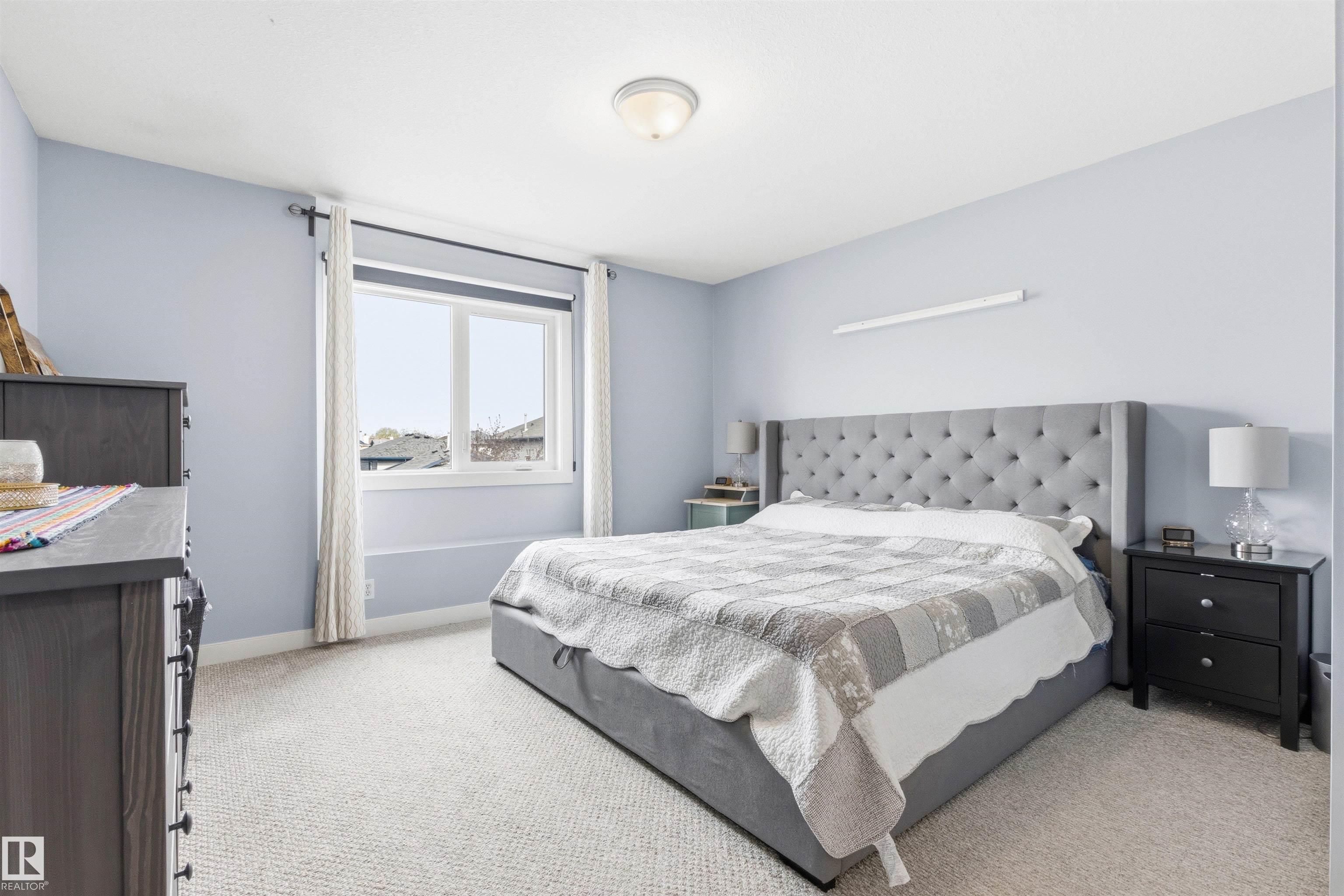 https://zimg.paragon.ice.com/ParagonImages/Property/PM/RAE/225400752/24/0/0/cfae4b42822b27f1ef0d9f244937cd04/1/d42b38fdff058f851d07eb3d2e4d0437/225400752-1d385d92-da34-4bb4-af83-224c4d3671a3.JPG