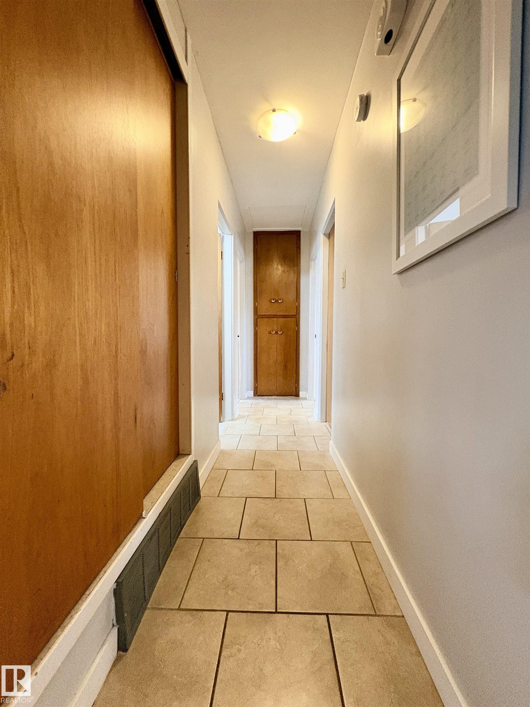 https://zimg.paragon.ice.com/ParagonImages/Property/PM/RAE/225400754/16/0/0/6f56c7595cd7d7290d1adb973d706806/1/0f2001fc7a775f2a1be38c30c5d88dfe/225400754-f2890f58-e3d8-4c3f-90f7-24b476ed6423.JPG