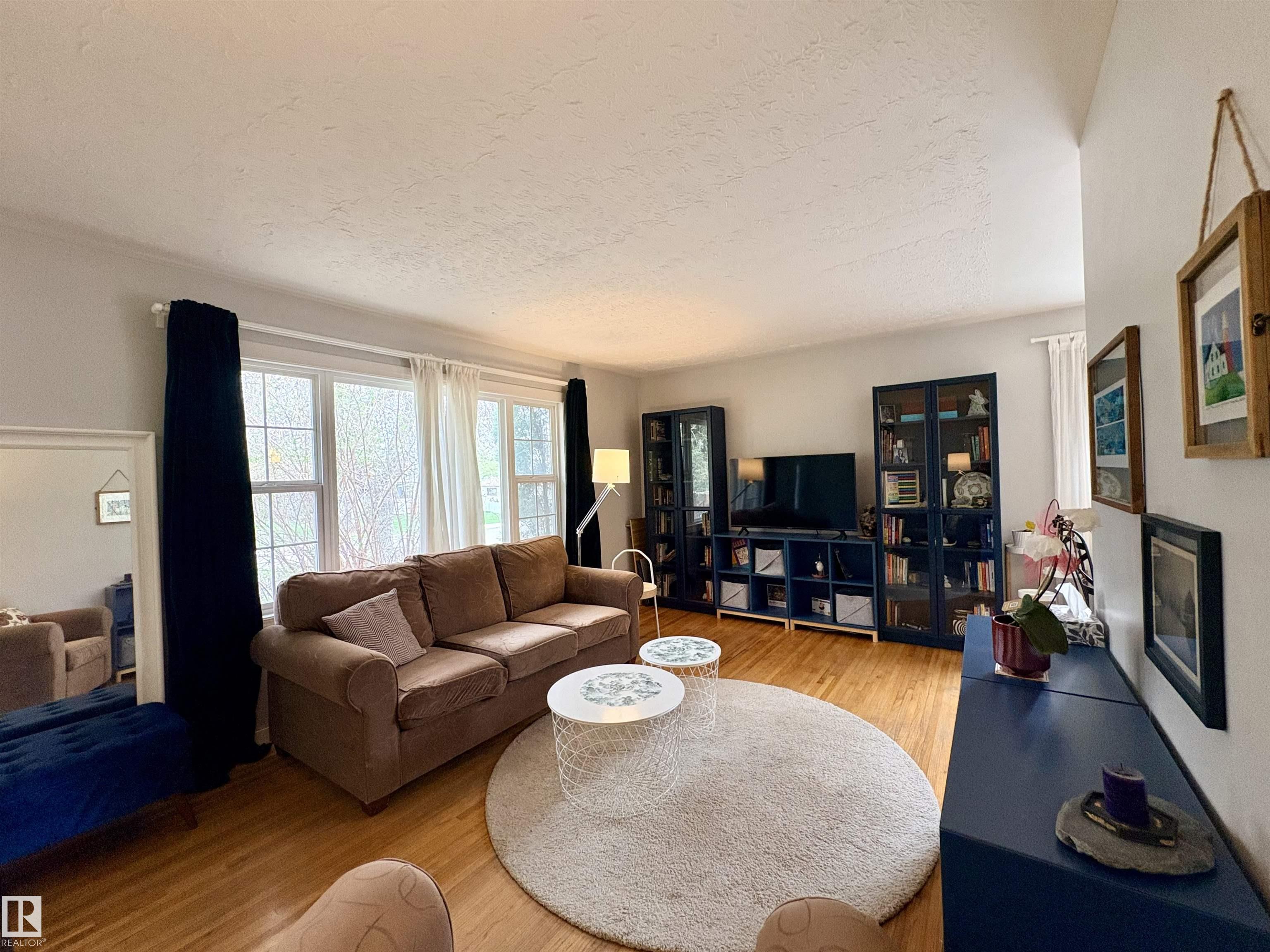 Picture for 9103 131 AV NW