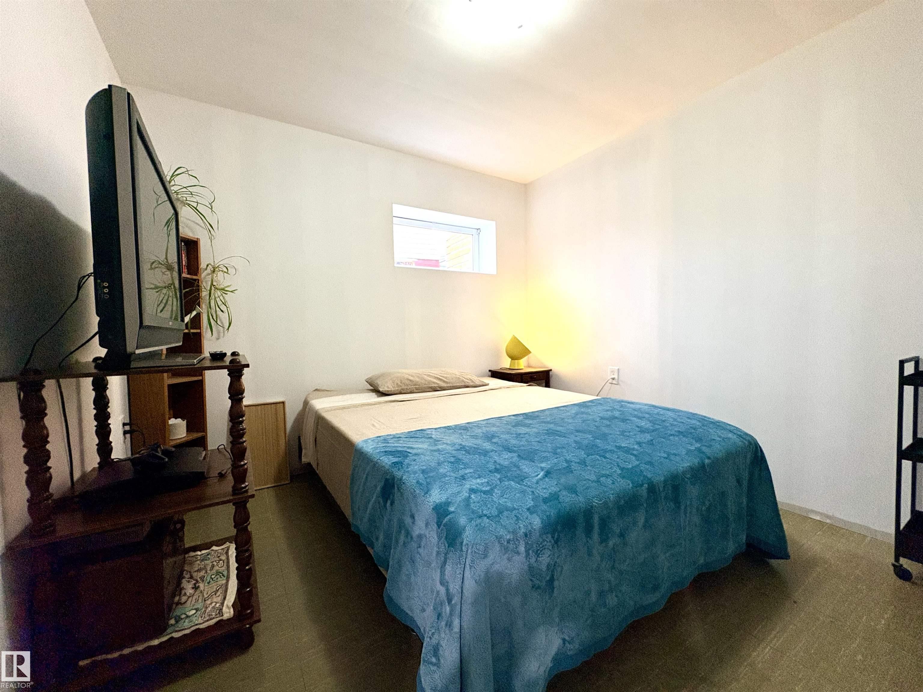 https://zimg.paragon.ice.com/ParagonImages/Property/PM/RAE/225400754/42/0/0/580ed61ac2b438726c88ecdc7229e446/1/0f2001fc7a775f2a1be38c30c5d88dfe/225400754-ec9dff39-4546-4b22-83e7-7dc16e0e06e8.JPG