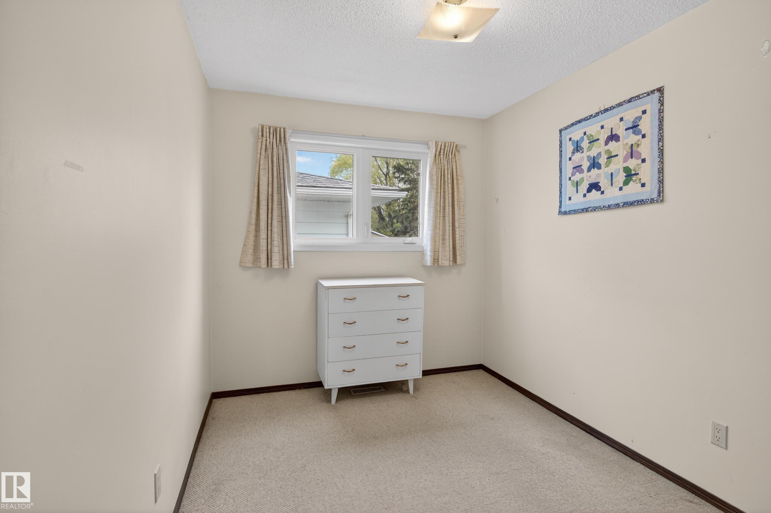 Photo 20 at 14 Gillingham Crescent, Glen Allan, Sherwood Park