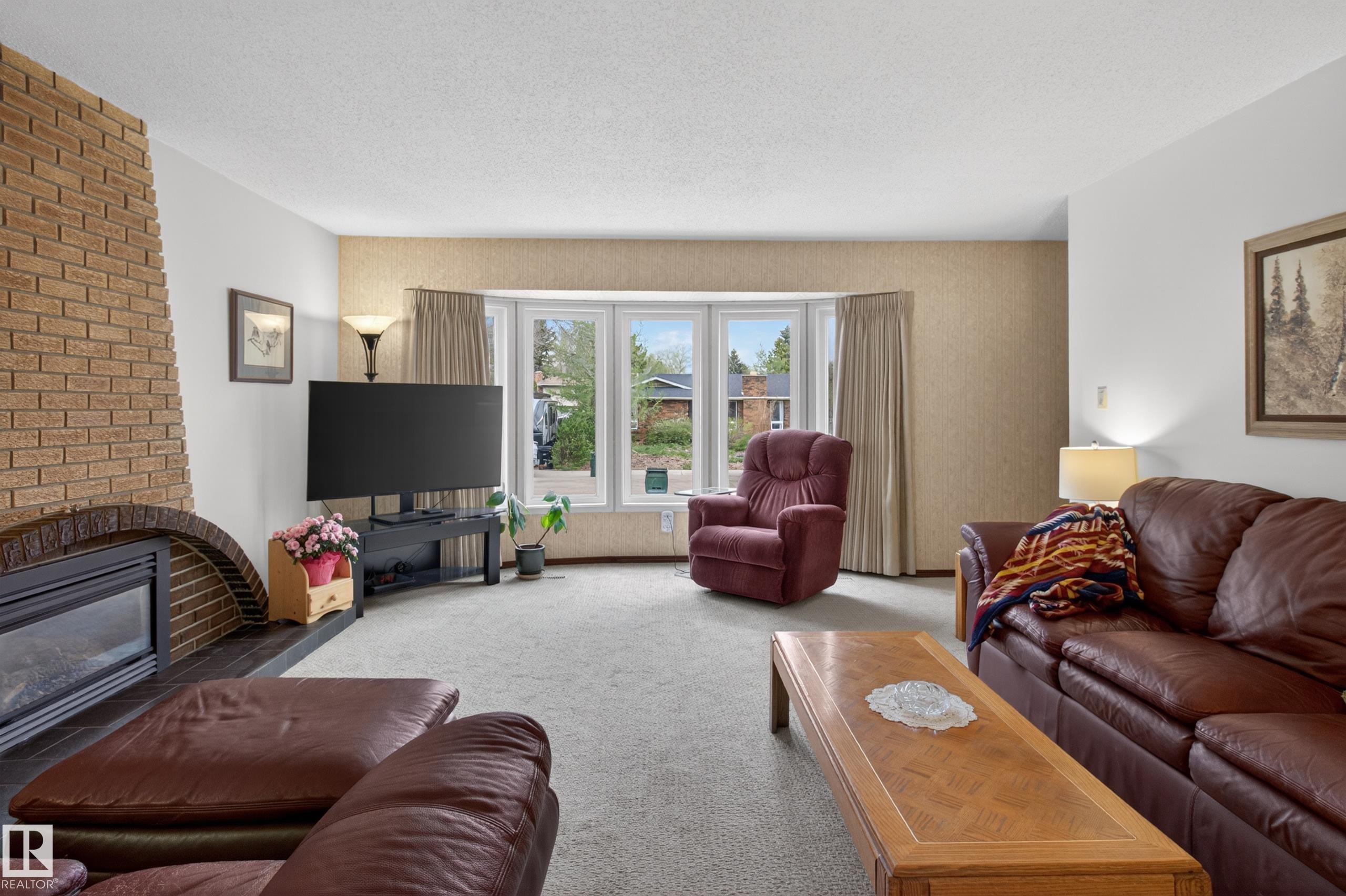 Photo 8 at 14 Gillingham Crescent, Glen Allan, Sherwood Park