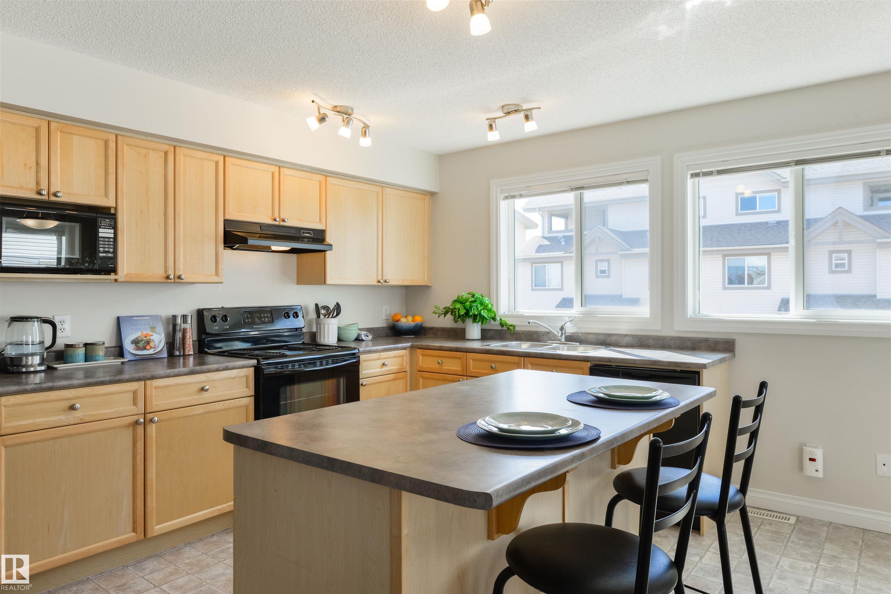 Photo 14 at 67 - 12050 17 Avenue SW, Rutherford, Edmonton