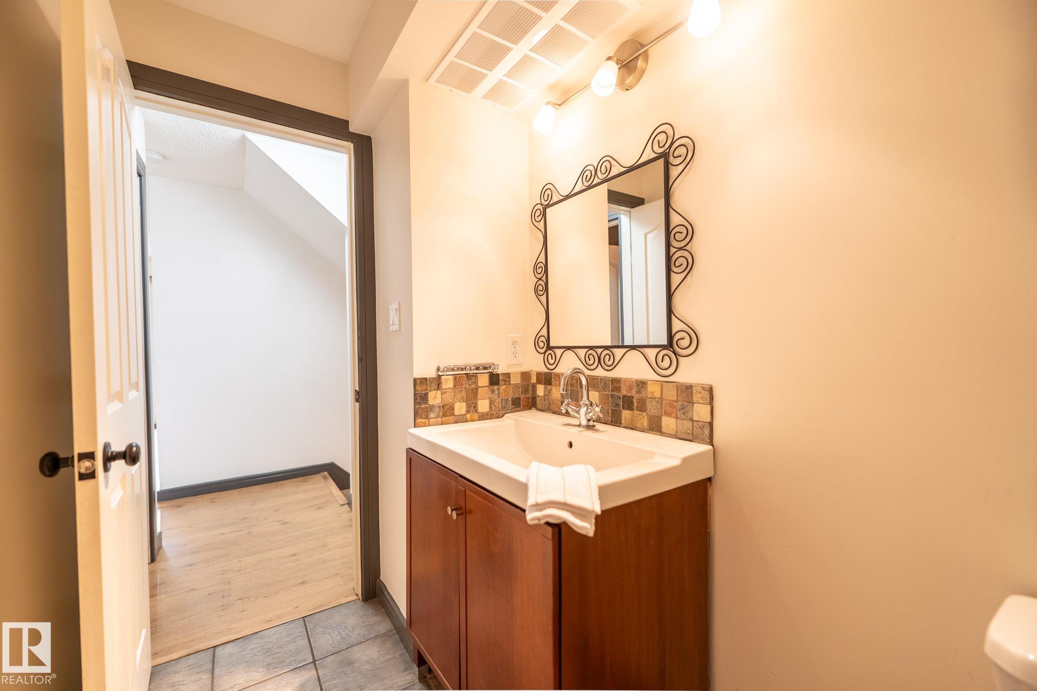 Photo 28 at 8111 187 Street NW, Aldergrove, Edmonton