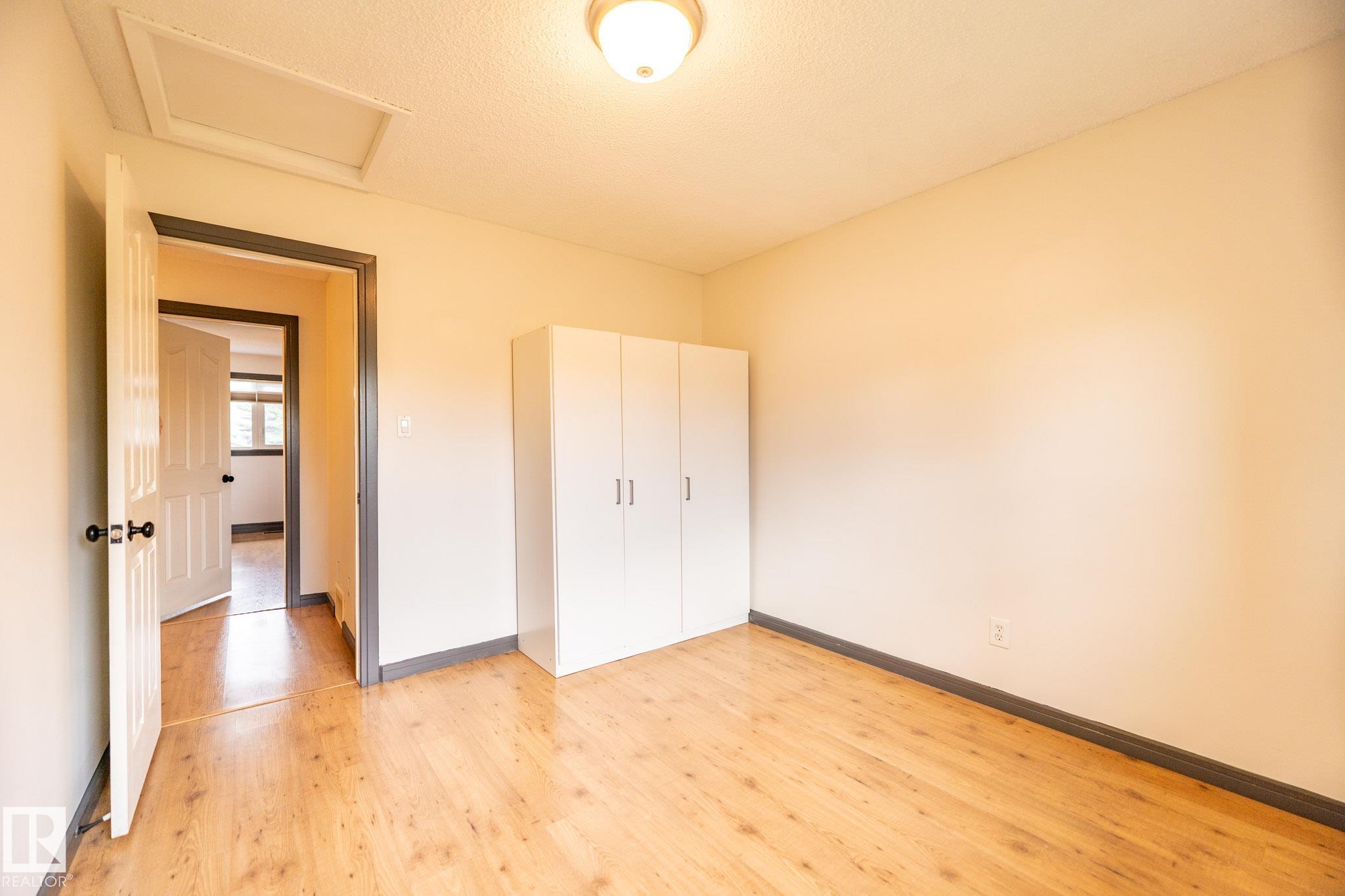 https://zimg.paragon.ice.com/ParagonImages/Property/PM/RAE/225400761/38/0/0/644f3c5a14b0bbd7b30179b53986091a/1/9d4a65ef94093aebe6c6a41033ca47f4/225400761-0f97e310-11fa-464f-8771-b72088a6d694.JPG