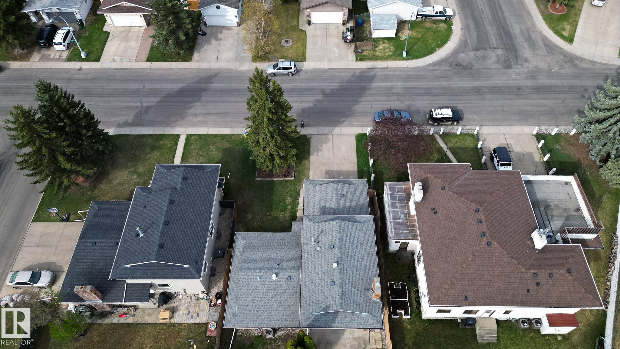 https://zimg.paragon.ice.com/ParagonImages/Property/PM/RAE/225400761/64/0/0/9f3b7392ce4ebd5683758ee743e59cee/1/9d4a65ef94093aebe6c6a41033ca47f4/225400761-93acb74b-f118-4182-942c-a00ba67e9299.JPG