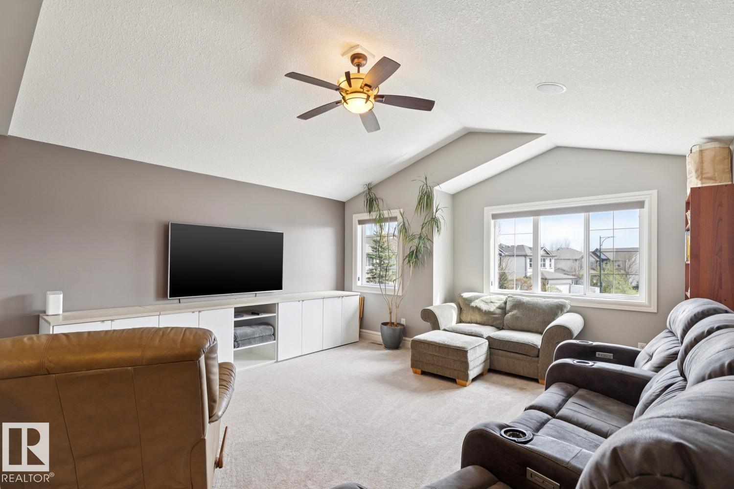 https://zimg.paragon.ice.com/ParagonImages/Property/PM/RAE/225400768/16/0/0/2e6655ac12038a1e2f4af41f1c2d035a/1/a41b5056a0f96df424c3863607715980/225400768-39913f0c-d409-403a-b07f-7c90bdd61a49.JPG