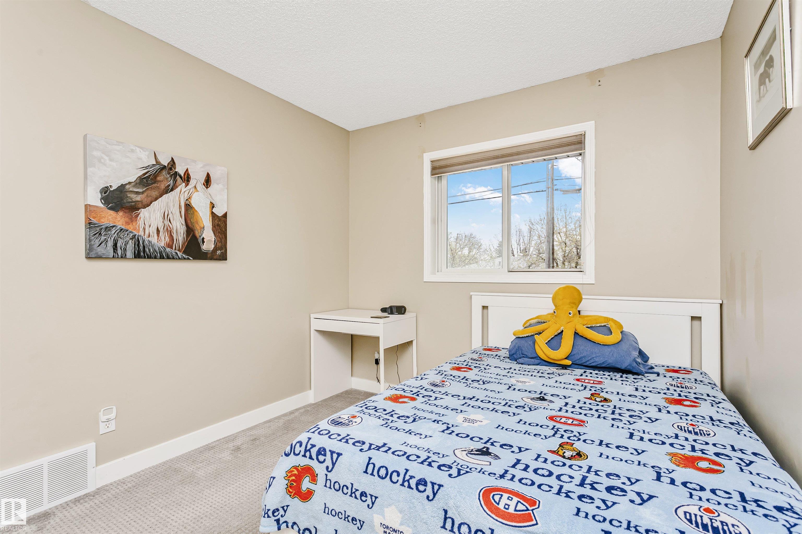 Photo 25 at 12907 136 Street NW, Athlone, Edmonton