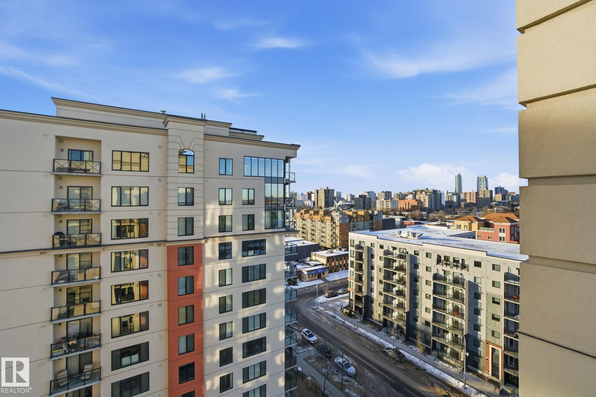 https://zimg.paragon.ice.com/ParagonImages/Property/PM/RAE/225400772/36/0/0/7714a2b620a27576d63f36938df3c304/1/fc0192502afc3e5cd9ef16126263276a/225400772-C96F59EC-8F84-44C6-B680-F25E7BE2720F.JPG