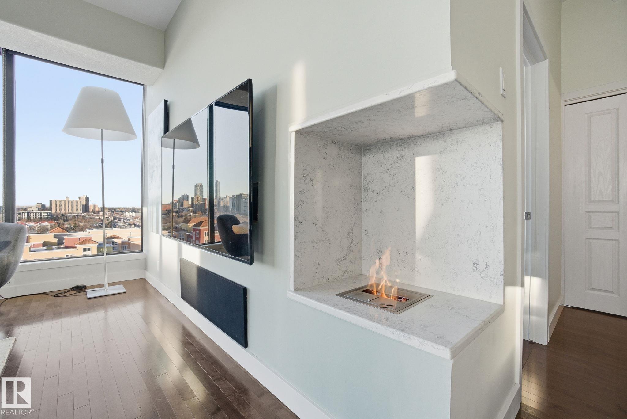 https://zimg.paragon.ice.com/ParagonImages/Property/PM/RAE/225400772/9/0/0/aa1c9b8362bd4419aa6bf80d9325310b/1/fc0192502afc3e5cd9ef16126263276a/225400772-7750CEA8-28A4-4DD1-B2EC-F36DB1388033.JPG