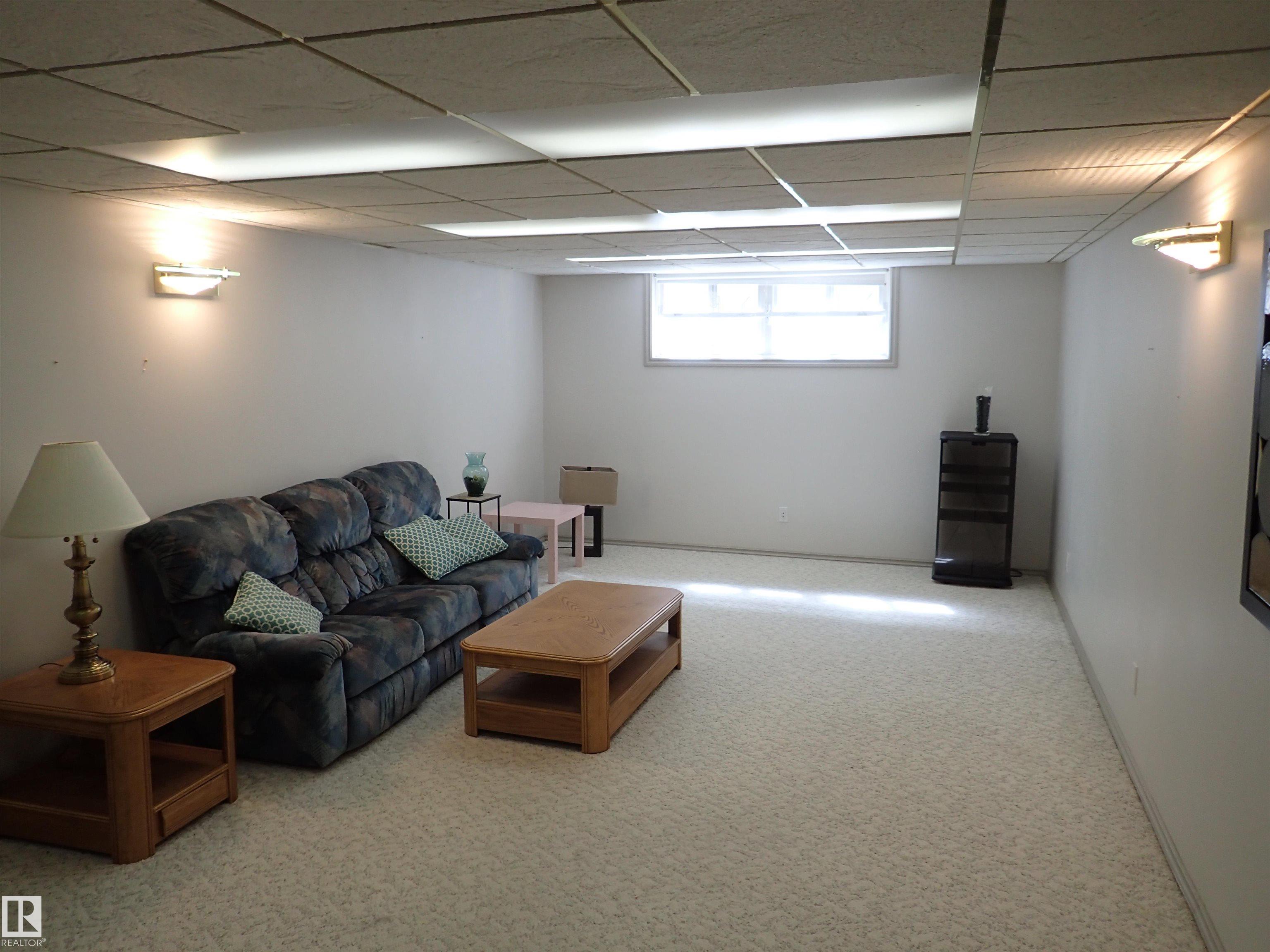 Photo 23 at 9126 117 Street NW, Windsor Park, Edmonton