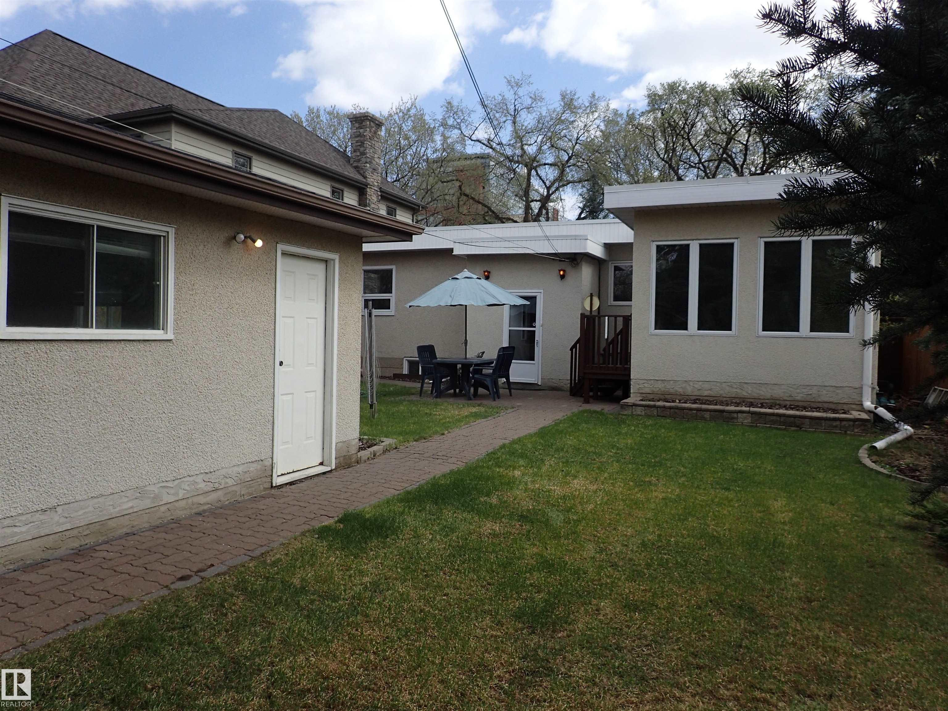 Photo 26 at 9126 117 Street NW, Windsor Park, Edmonton