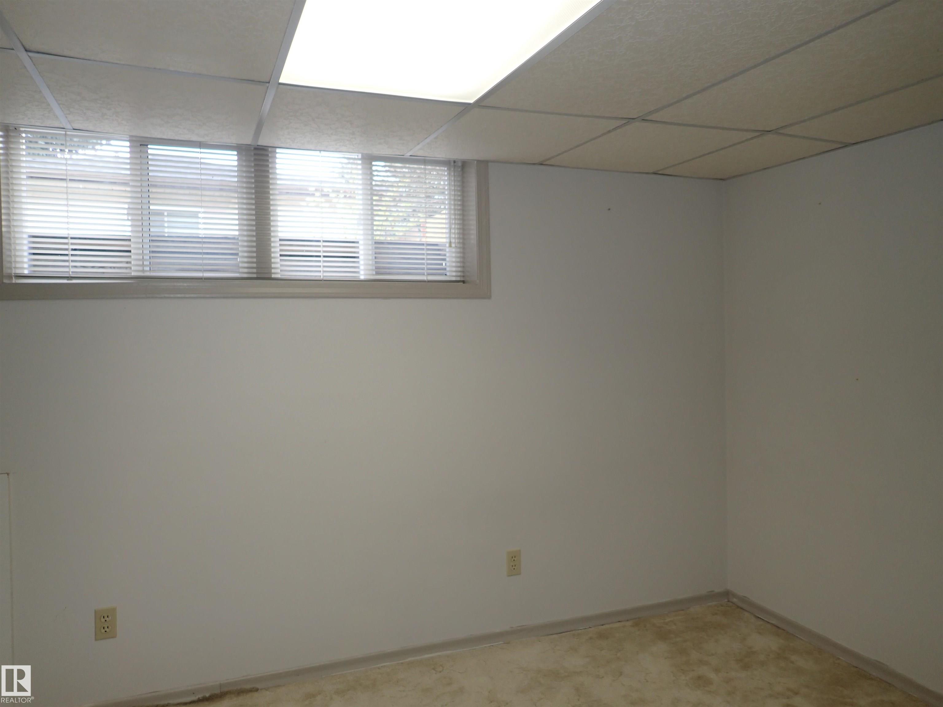 Photo 28 at 9126 117 Street NW, Windsor Park, Edmonton