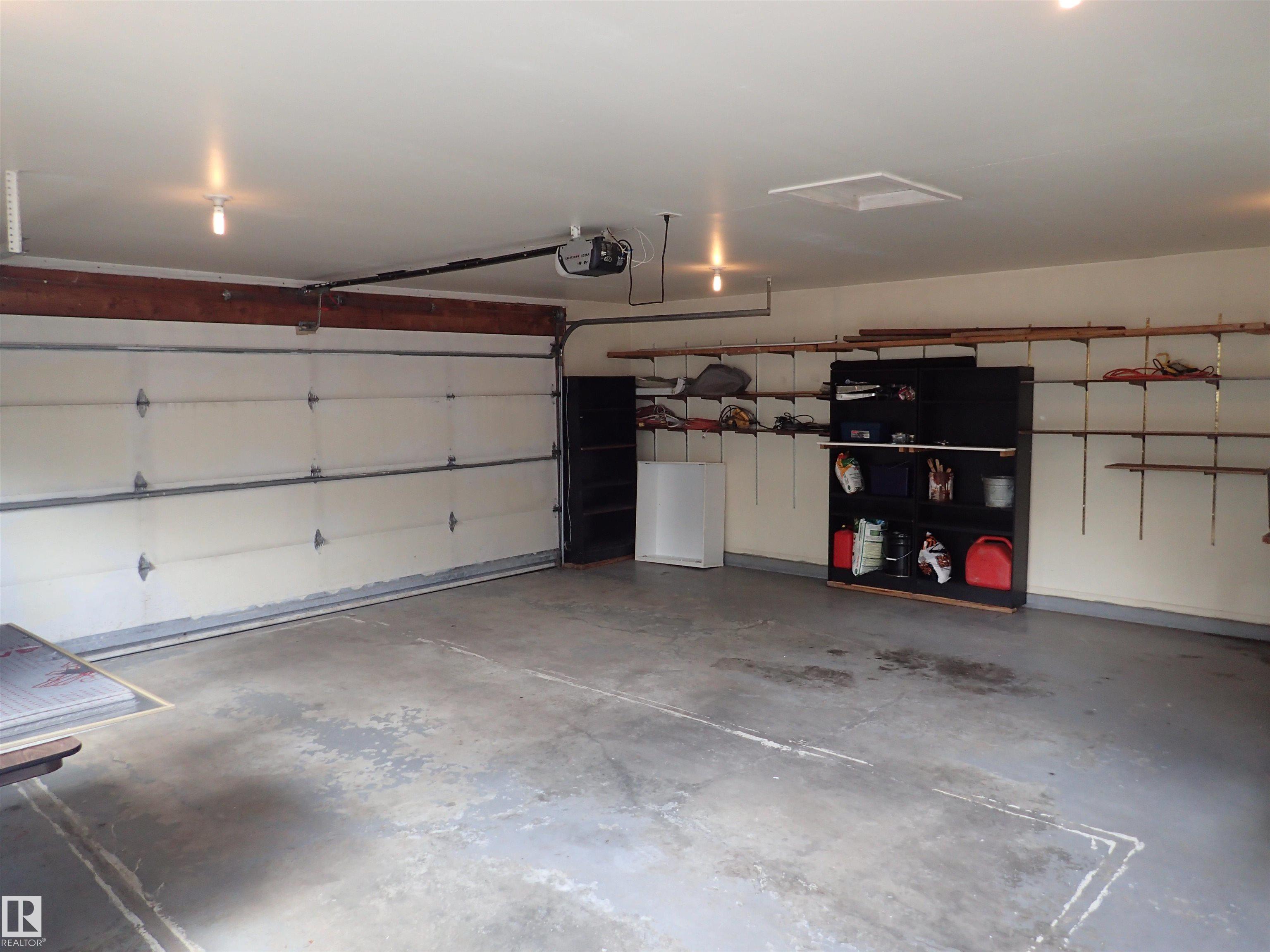 Photo 37 at 9126 117 Street NW, Windsor Park, Edmonton