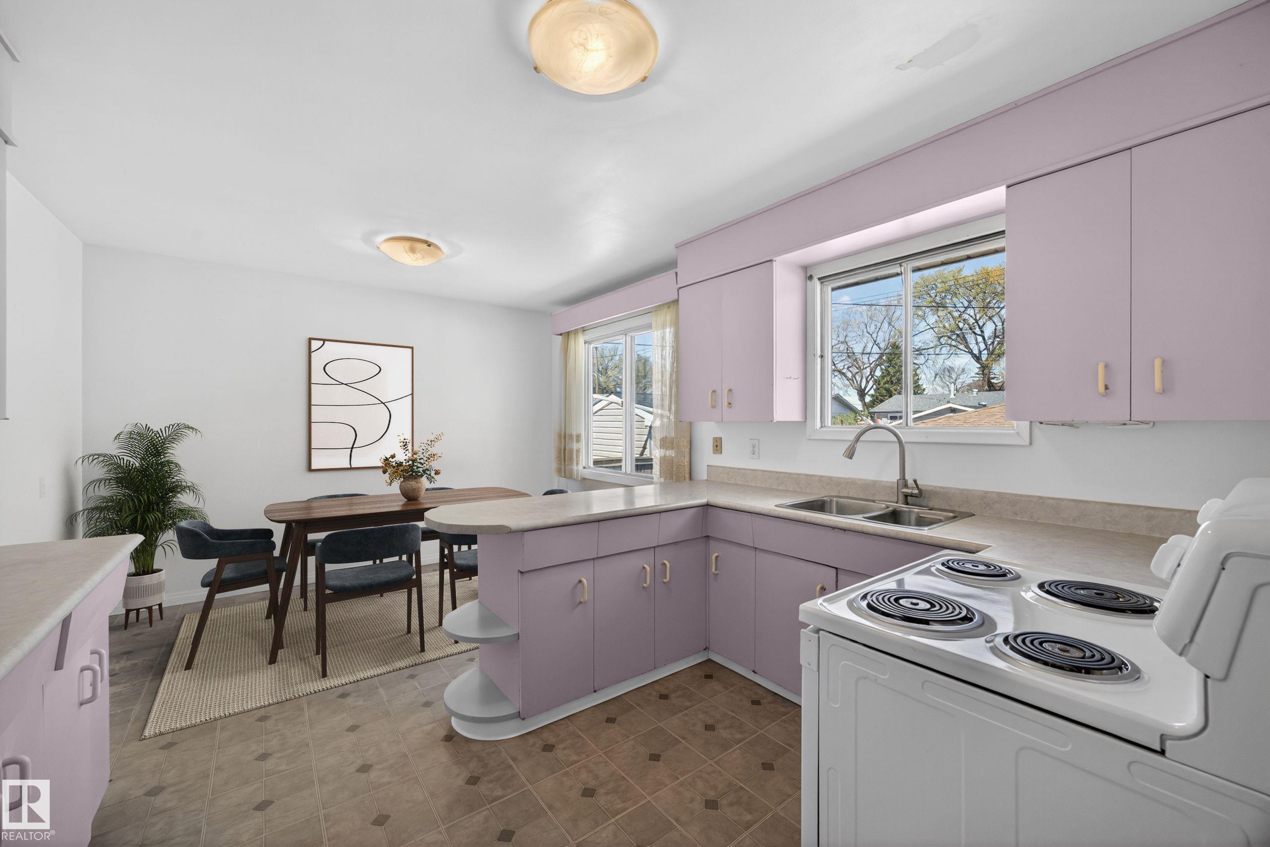 Photo 11 at 3434 120 Avenue NW, Beacon Heights, Edmonton