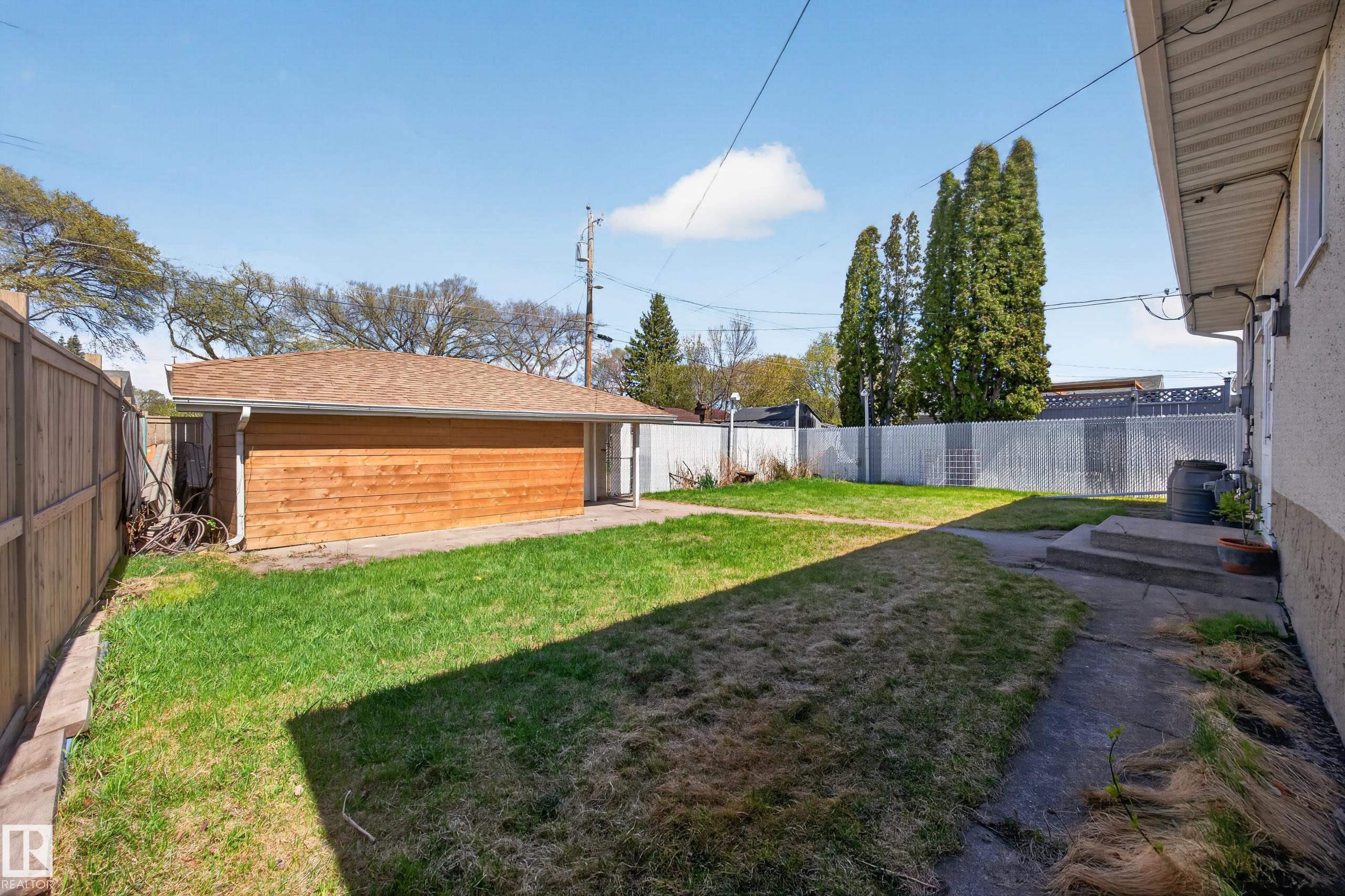 Photo 40 at 3434 120 Avenue NW, Beacon Heights, Edmonton