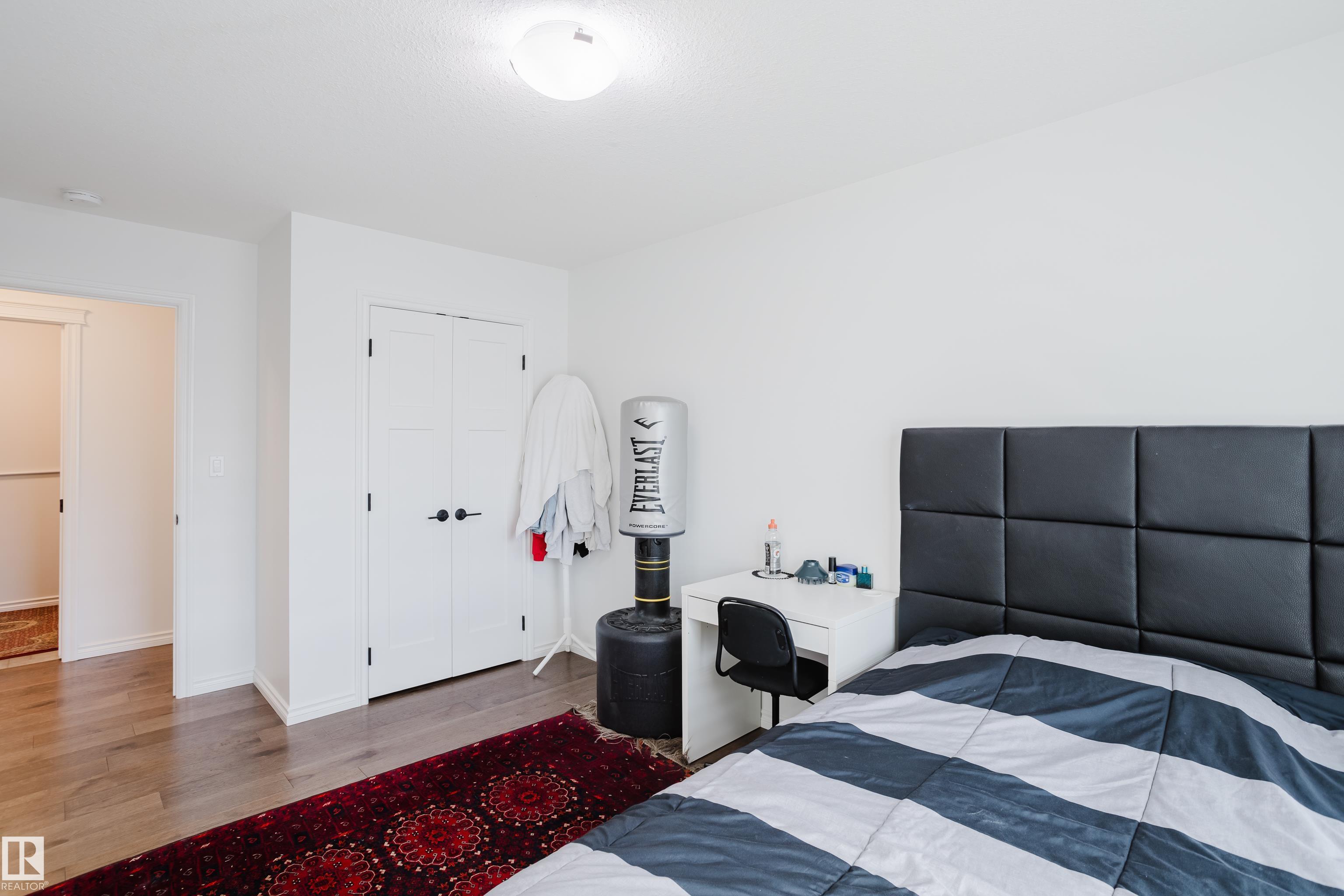 https://zimg.paragon.ice.com/ParagonImages/Property/PM/RAE/225400789/26/0/0/0f9be8386bbbe8d754b7d50e2fcf5da0/1/2cb1abb403b3ed6252c3dceed0c23a58/225400789-9B7CCDC7-6835-4B2D-8444-781AF493B589.JPG