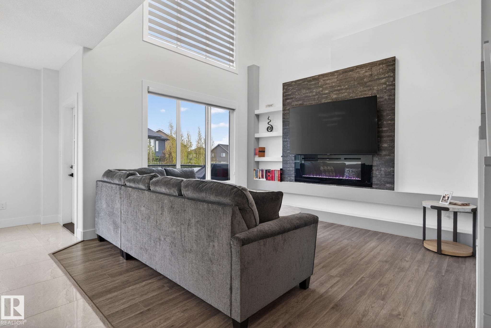 https://zimg.paragon.ice.com/ParagonImages/Property/PM/RAE/225400797/16/0/0/c2159faae8cab3ab48b1b275d521ce33/1/40e6e60fafc683e7d091d3535d517429/225400797-f1bbaf87-725e-4fa0-8a66-b72dc31964ed.JPG