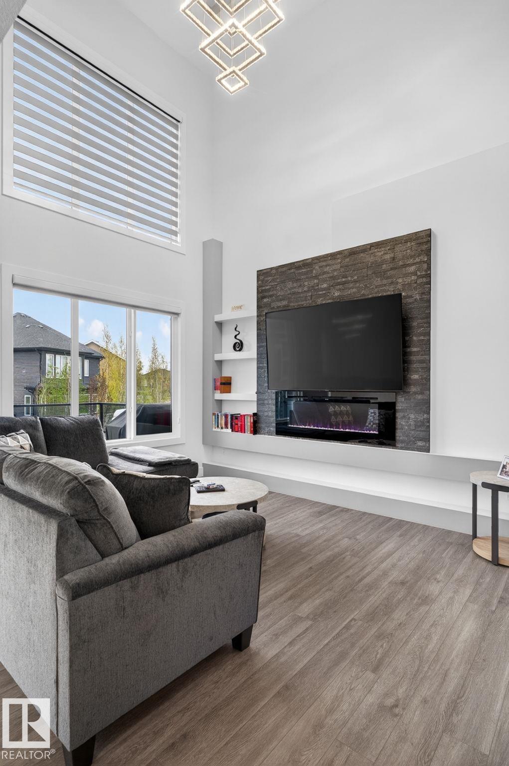 https://zimg.paragon.ice.com/ParagonImages/Property/PM/RAE/225400797/30/0/0/311f488f58d603e56a089264b885ef23/1/40e6e60fafc683e7d091d3535d517429/225400797-15f68361-1439-4037-83f8-3bb31404b8a2.JPG