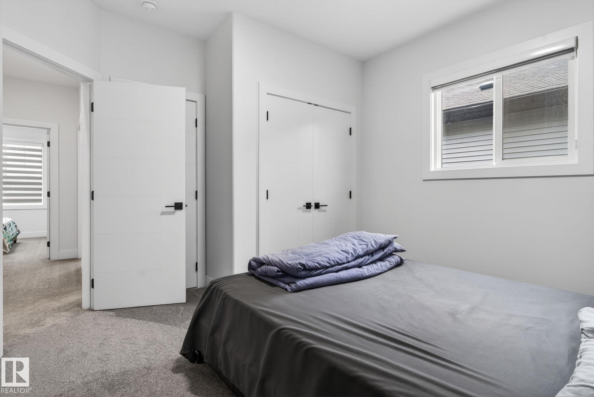 https://zimg.paragon.ice.com/ParagonImages/Property/PM/RAE/225400797/43/0/0/7007683ed9723a4632e643c2d3917978/1/40e6e60fafc683e7d091d3535d517429/225400797-ed42619c-90c2-4790-adef-2ecf238a7778.JPG