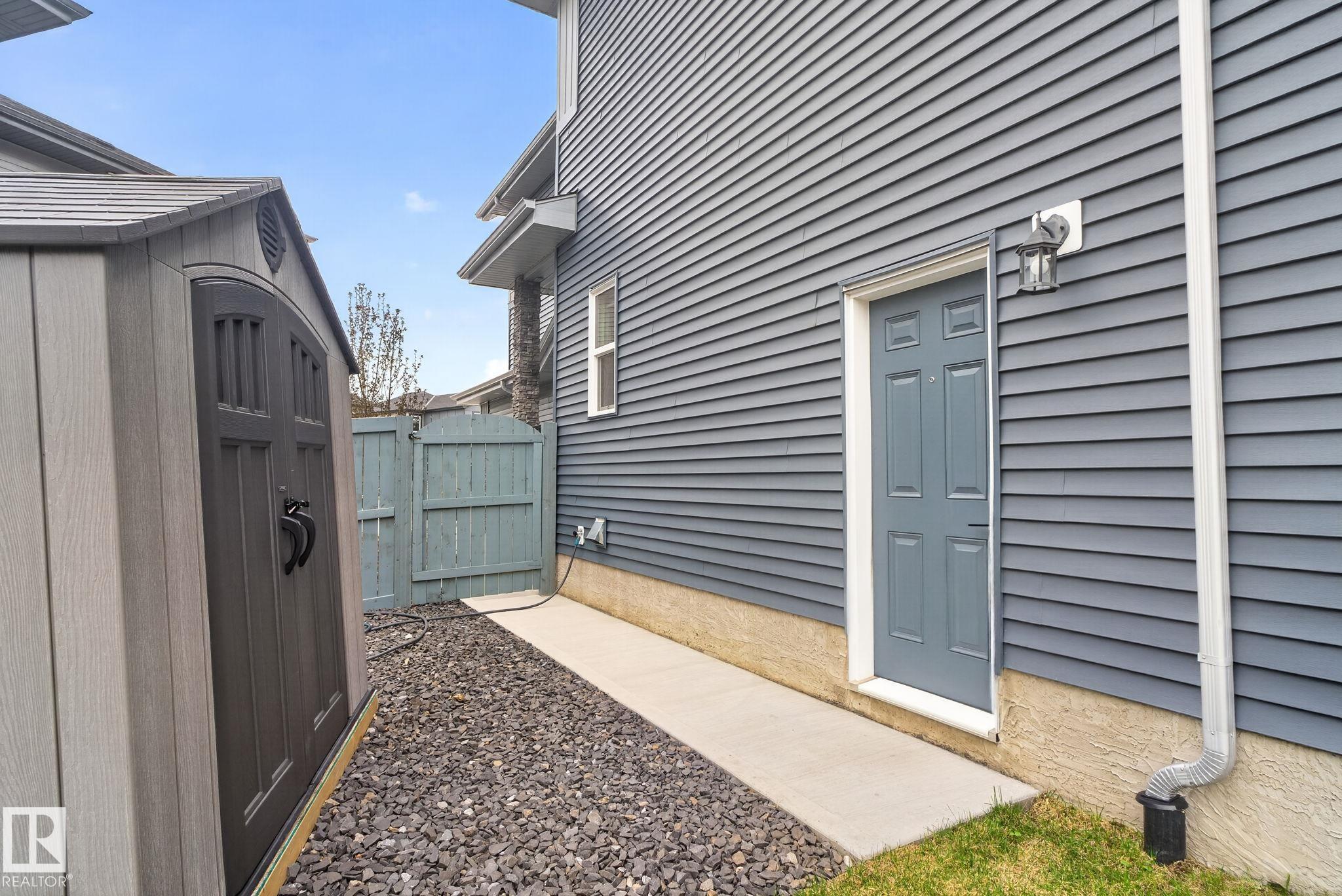 https://zimg.paragon.ice.com/ParagonImages/Property/PM/RAE/225400797/64/0/0/0e9a7eec130a48968abc0868e599ce4c/1/40e6e60fafc683e7d091d3535d517429/225400797-15ec8318-9540-437f-86c4-7ed2257bd6c3.JPG