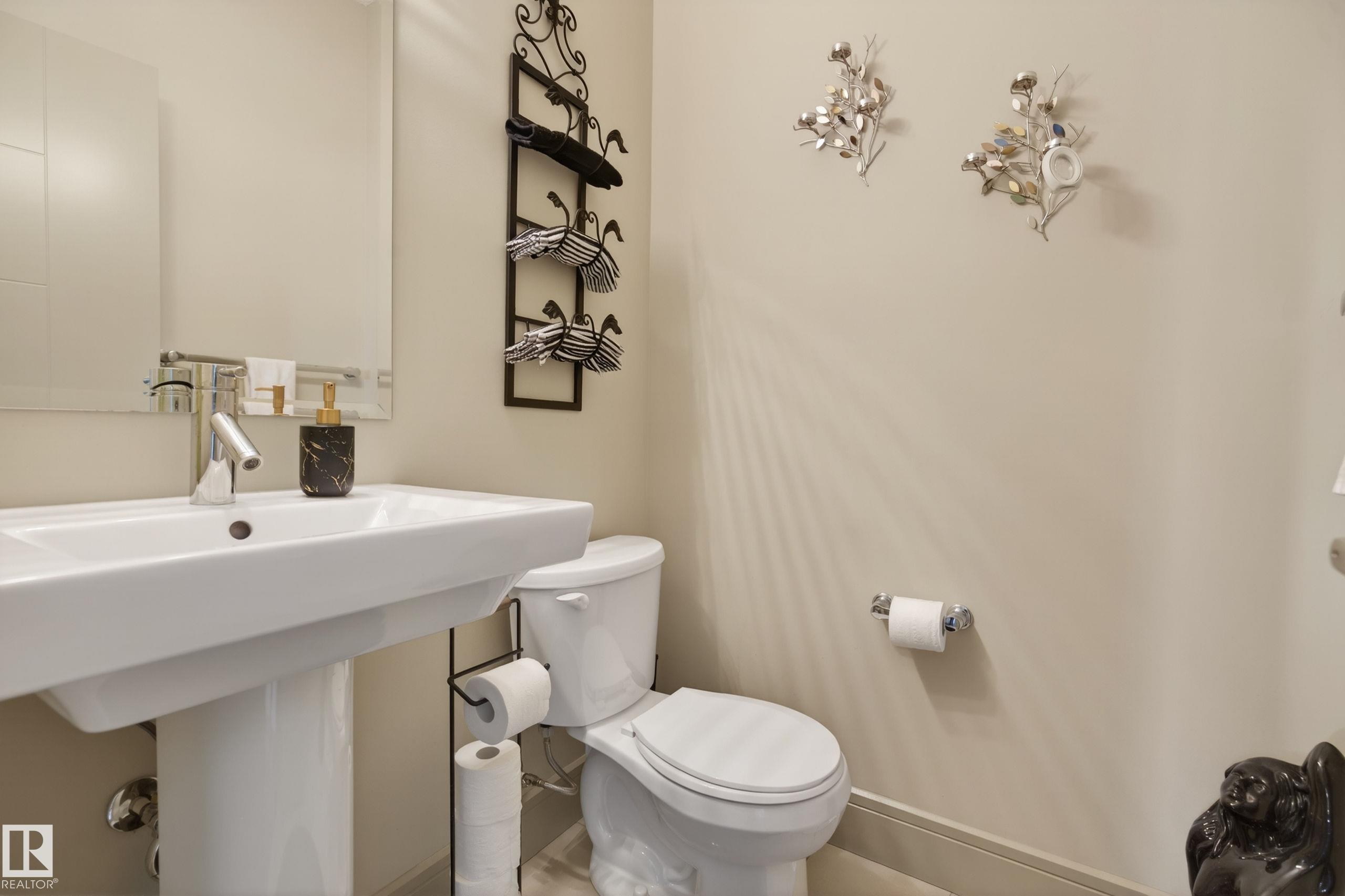 Photo 7 at 3908 Agar crest SW, Allard, Edmonton