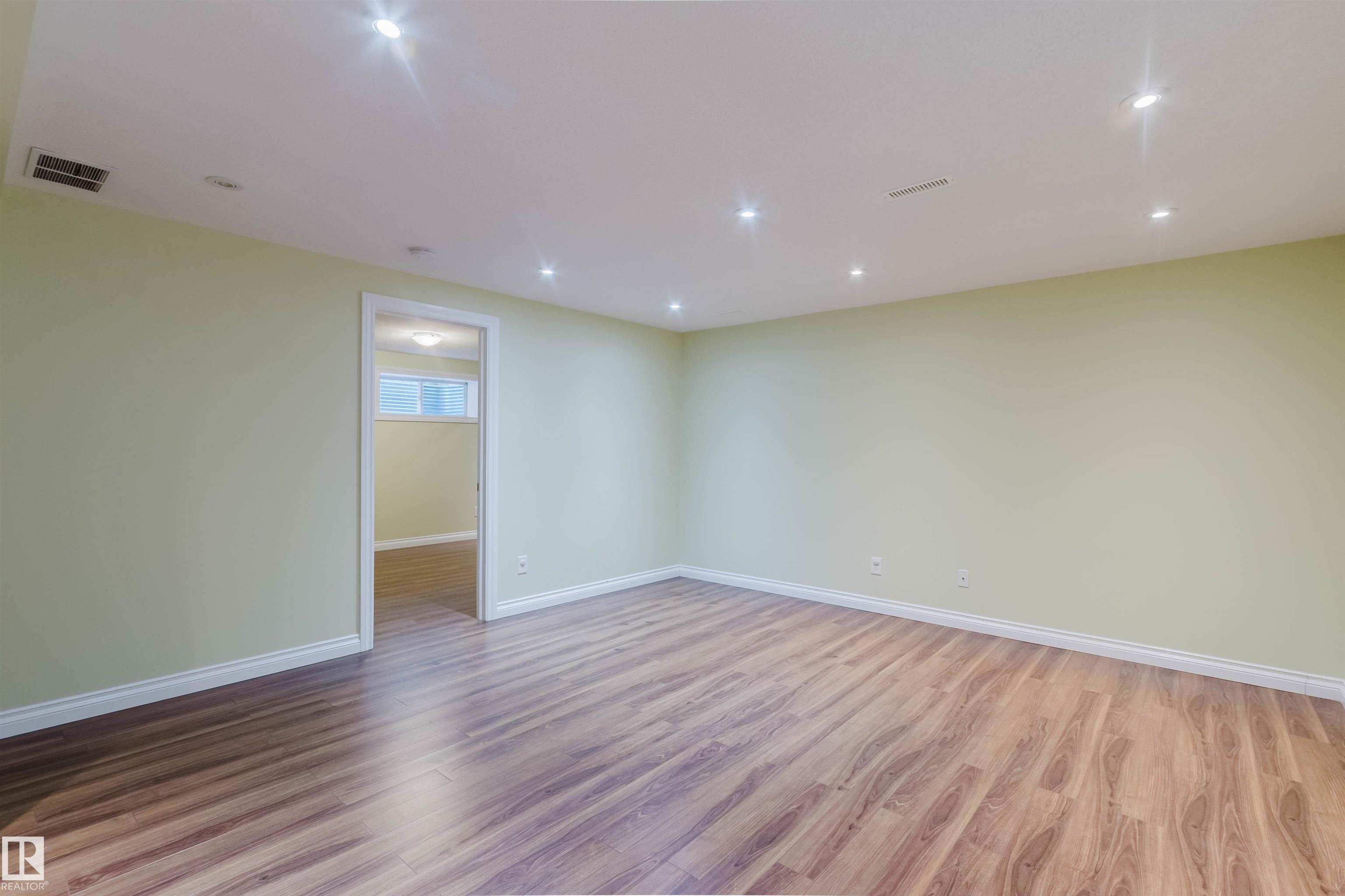 Photo 40 at 1140 115 Street SW, Rutherford, Edmonton