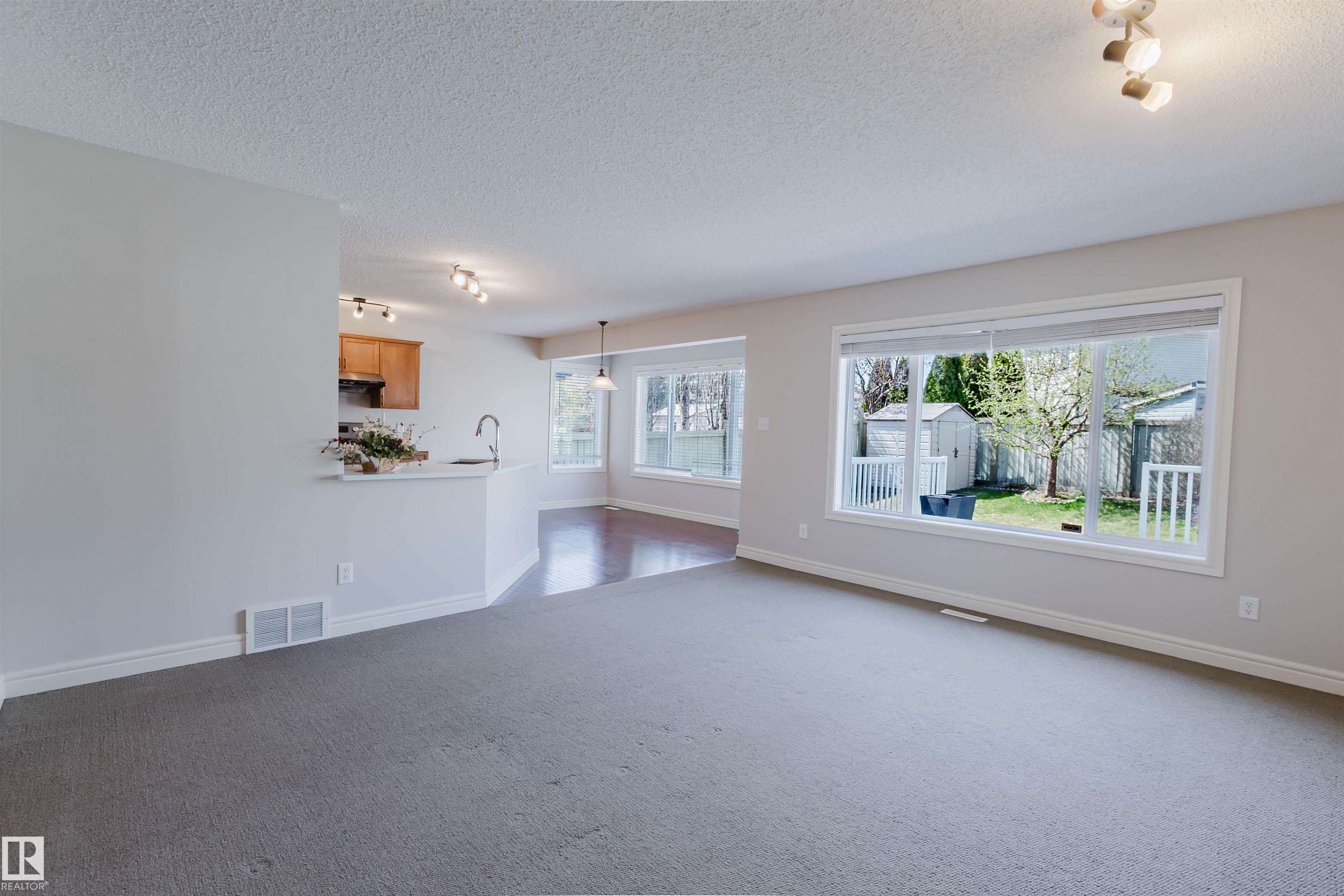 Photo 9 at 1140 115 Street SW, Rutherford, Edmonton