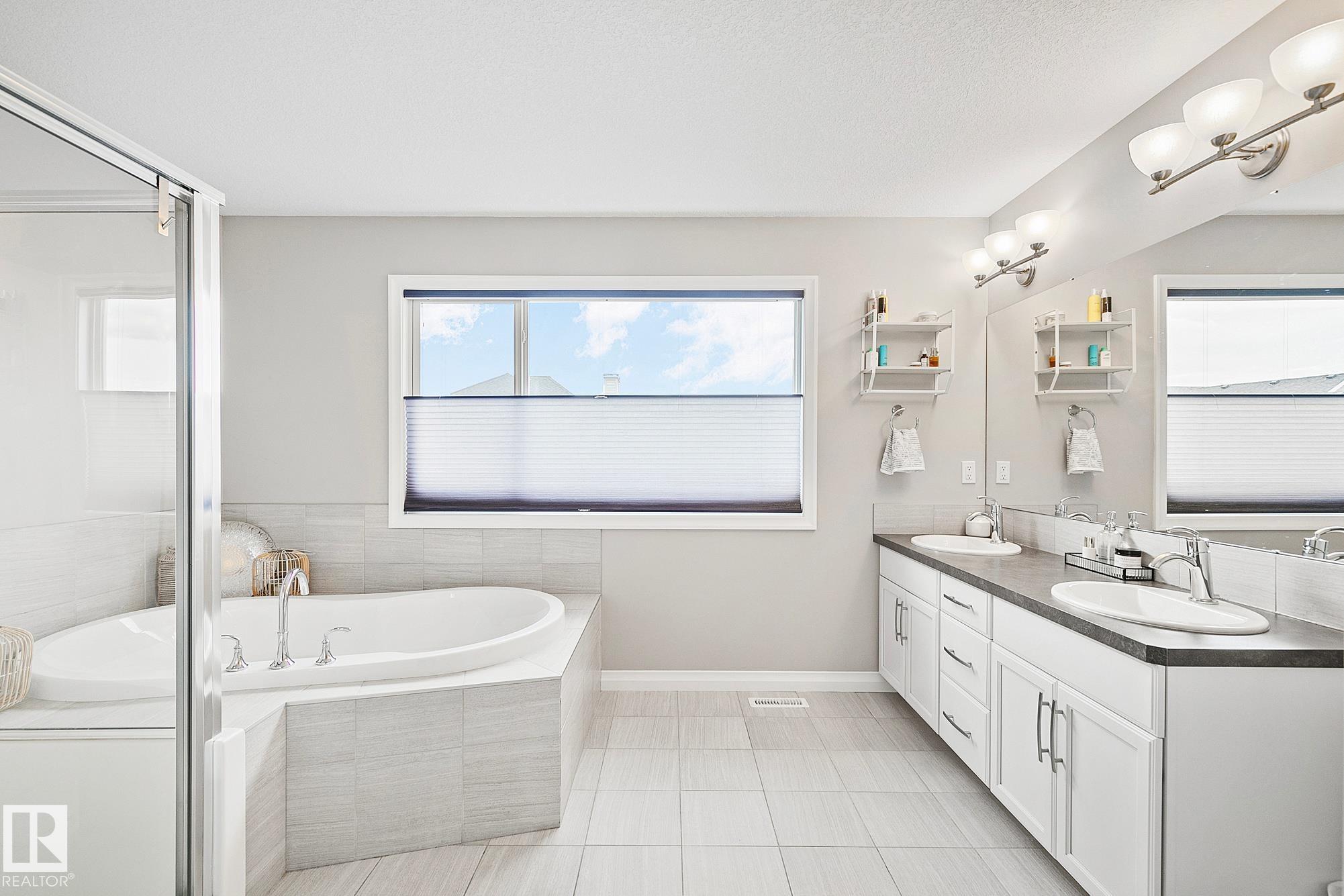 Photo 23 at 22131 95 Avenue NW, Secord, Edmonton