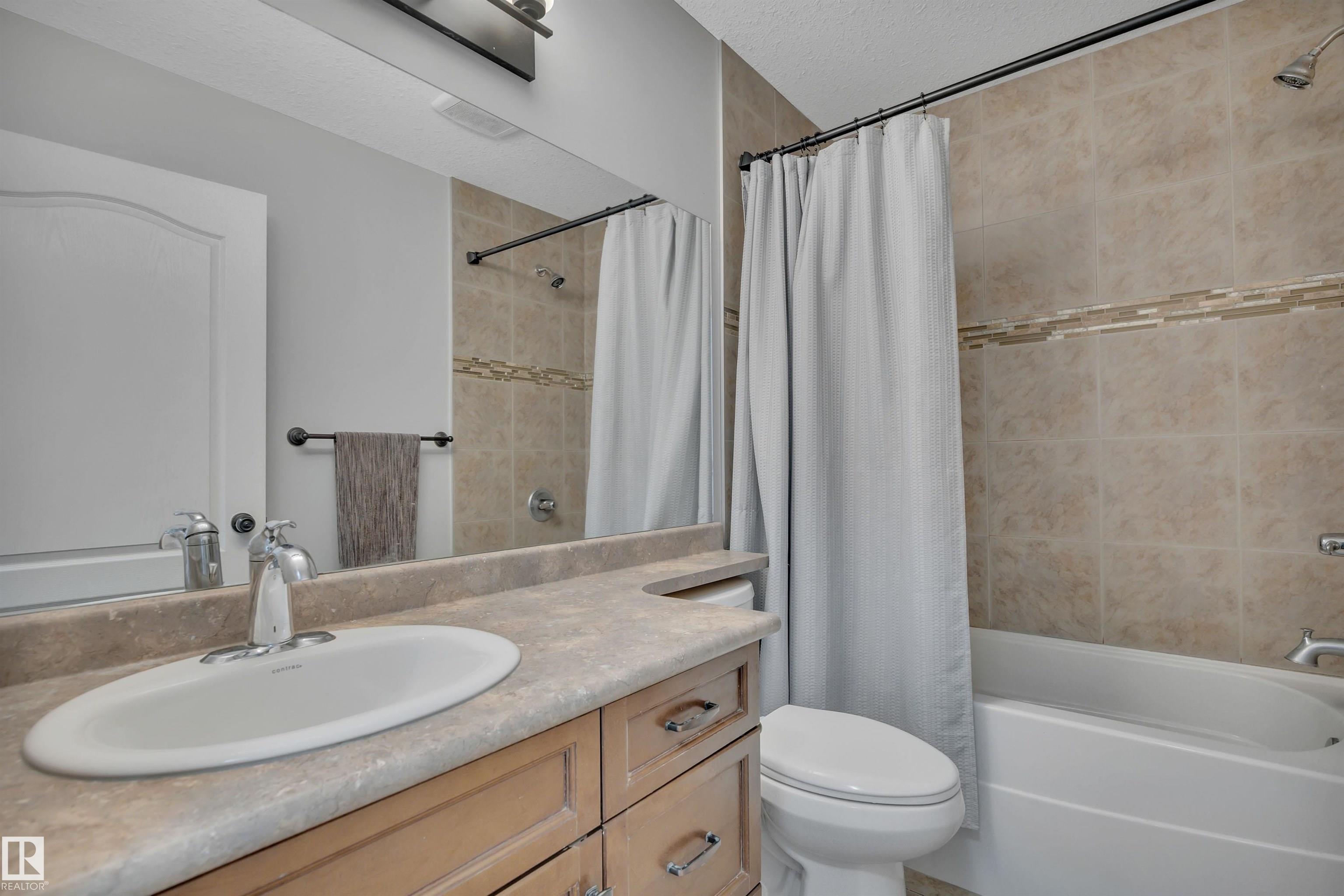 Photo 27 at 552 Reynalds Wynd, Robinson, Leduc