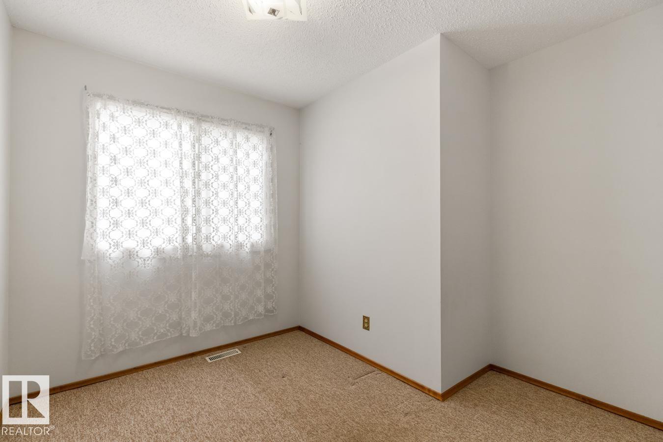 Photo 15 at 10314 82 Street NW, Forest Heights, Edmonton