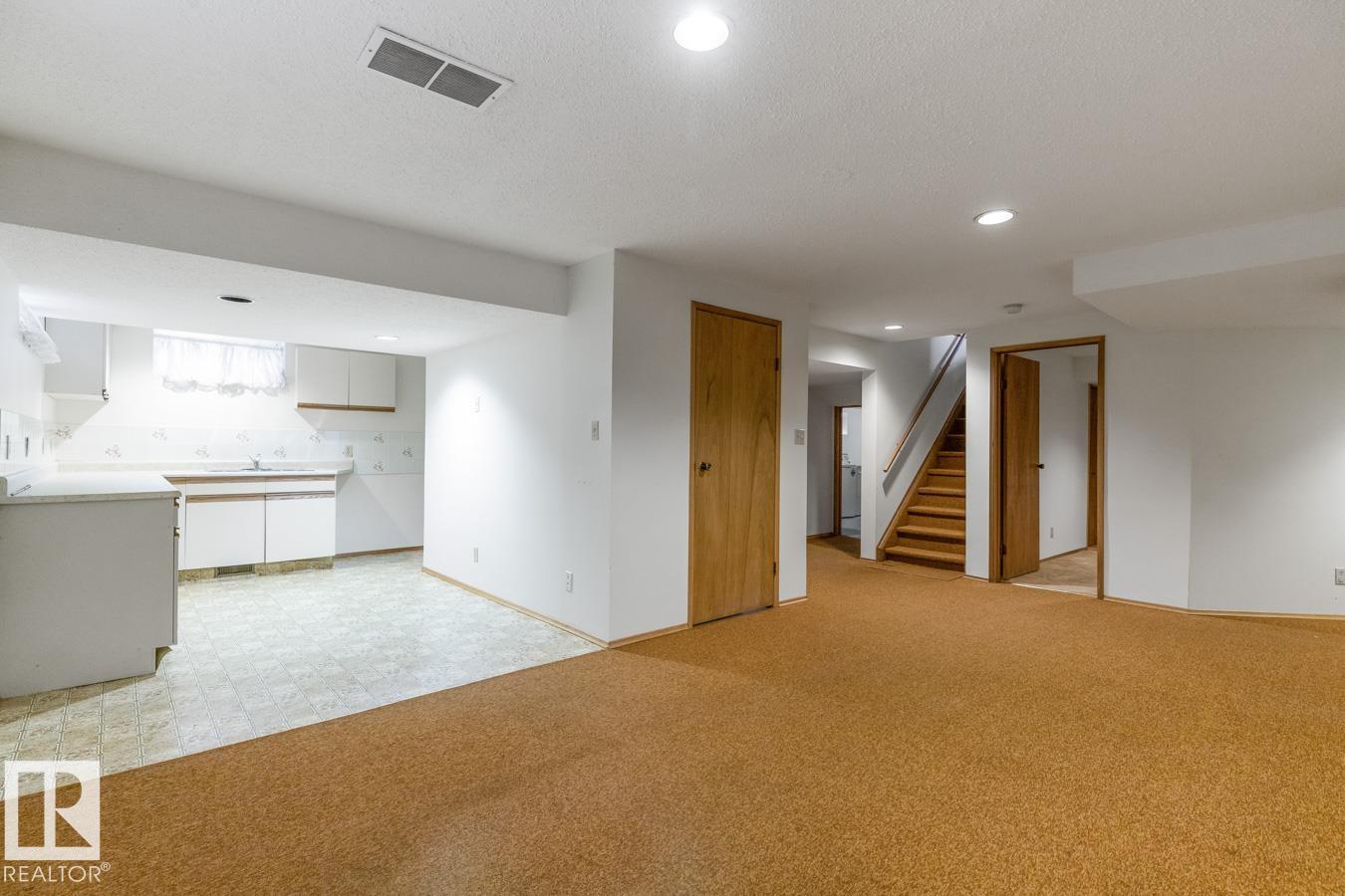 Photo 30 at 10314 82 Street NW, Forest Heights, Edmonton