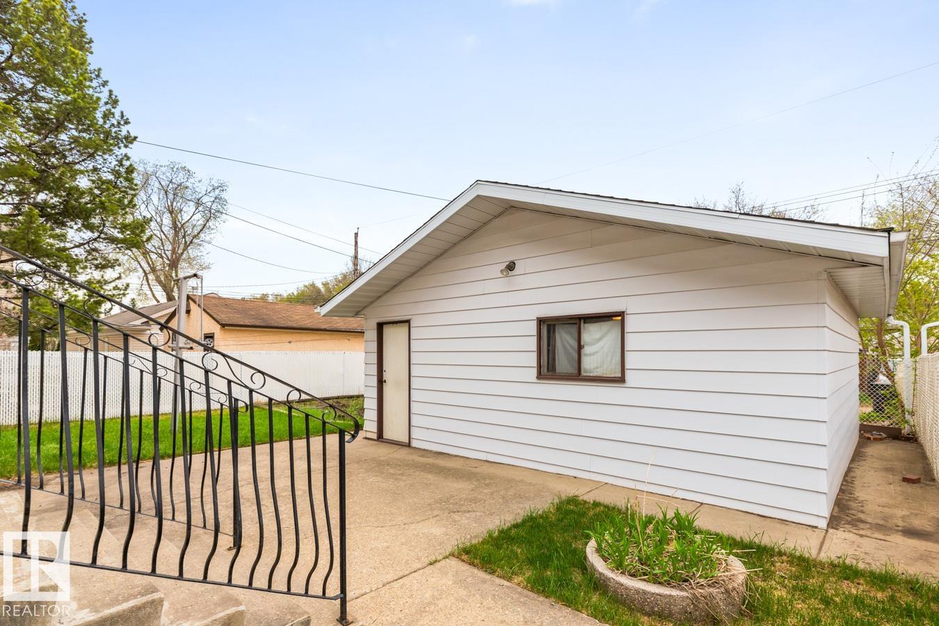 Photo 44 at 10314 82 Street NW, Forest Heights, Edmonton