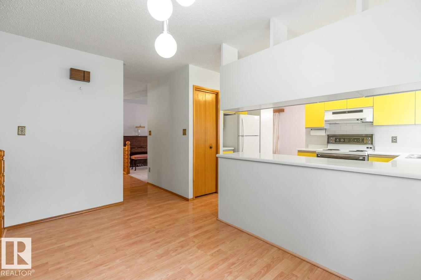 Photo 10 at 10314 82 Street NW, Forest Heights, Edmonton