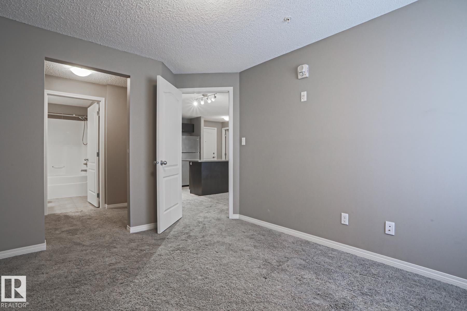 Photo 17 at 201 - 1520 Hammond Gate NW, The Hamptons, Edmonton