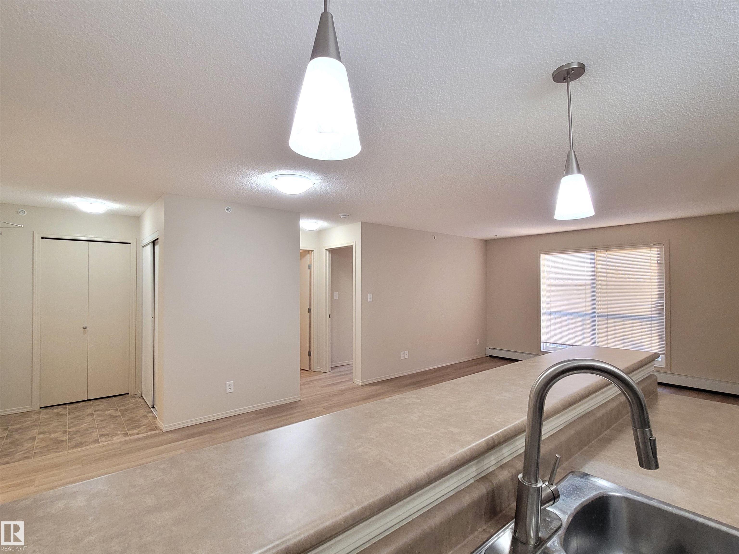 Photo 15 at 432 - 1180 Hyndman Road NW, Canon Ridge, Edmonton