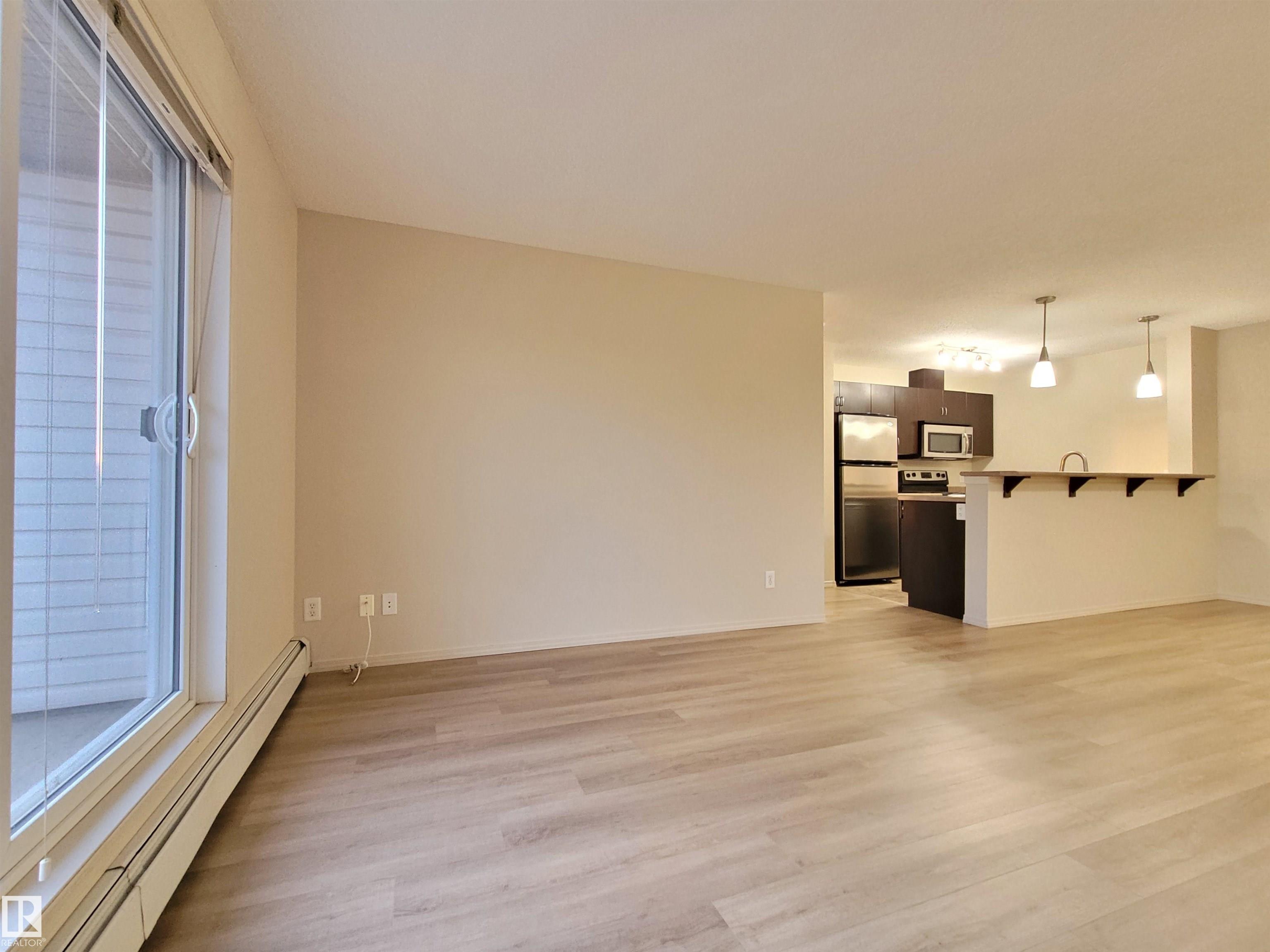 Photo 16 at 432 - 1180 Hyndman Road NW, Canon Ridge, Edmonton