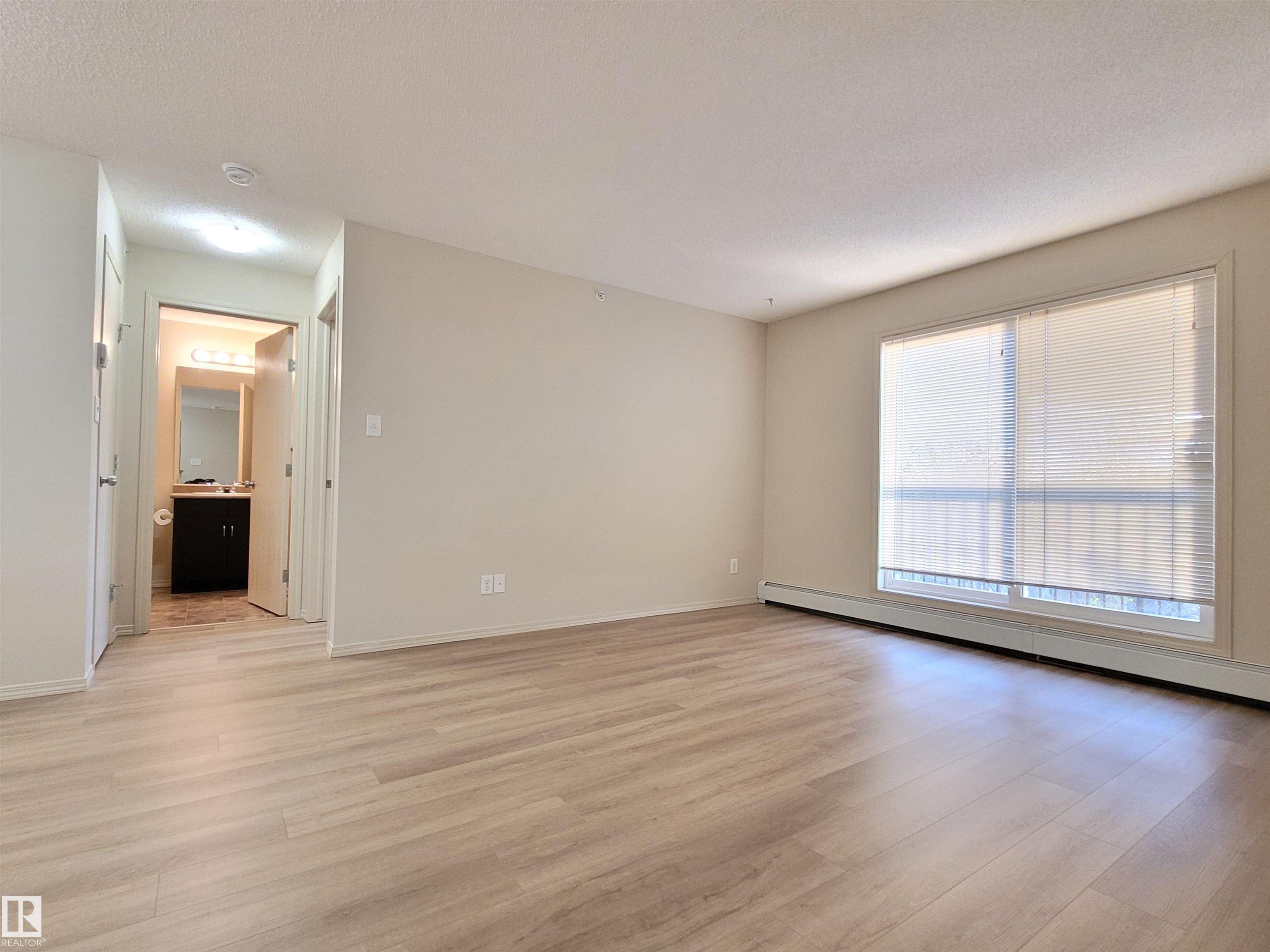 Photo 19 at 432 - 1180 Hyndman Road NW, Canon Ridge, Edmonton