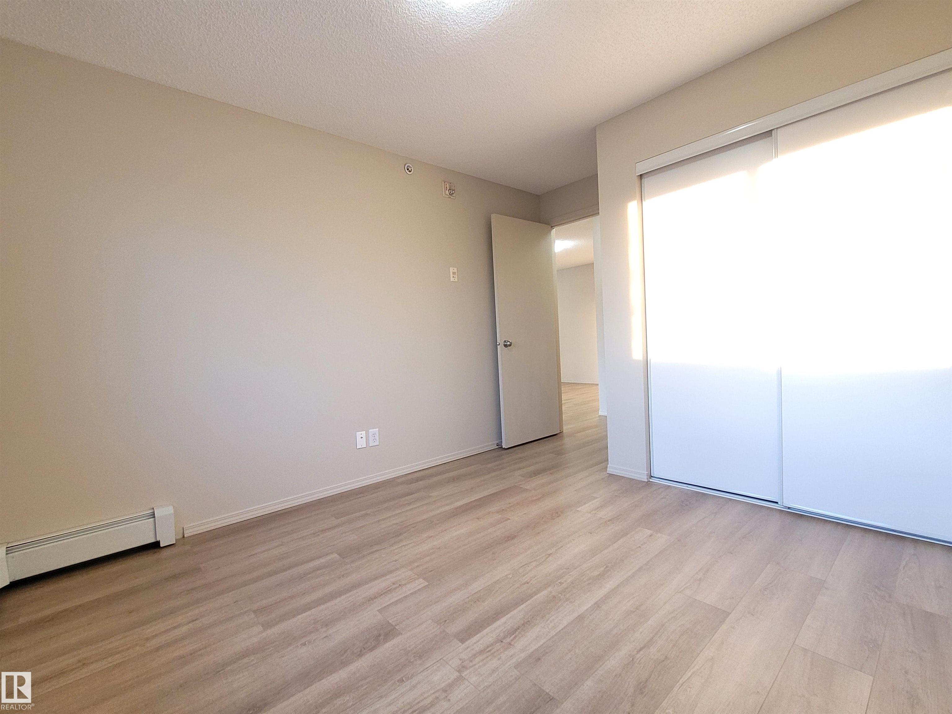 Photo 24 at 432 - 1180 Hyndman Road NW, Canon Ridge, Edmonton
