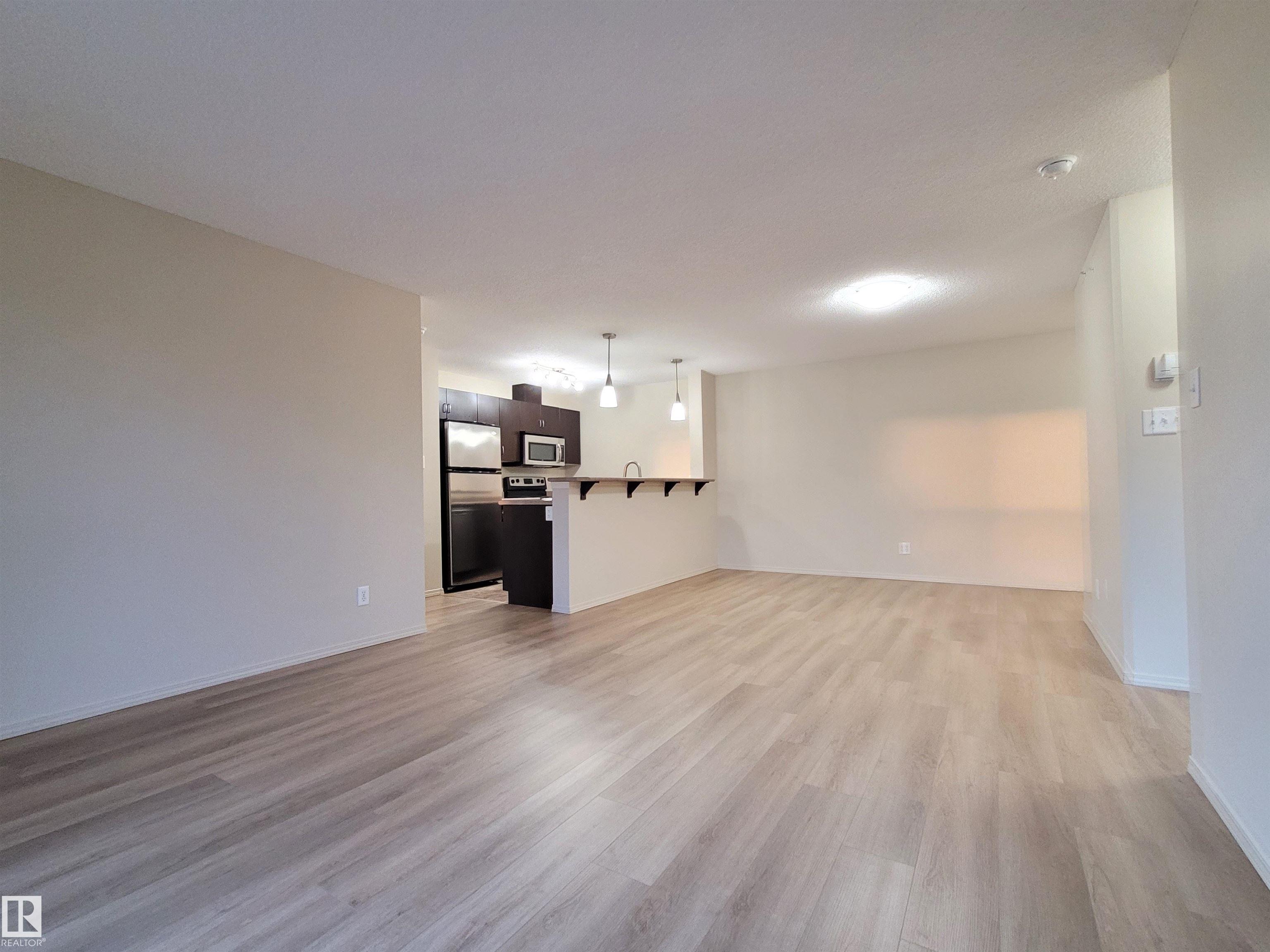 Photo 7 at 432 - 1180 Hyndman Road NW, Canon Ridge, Edmonton