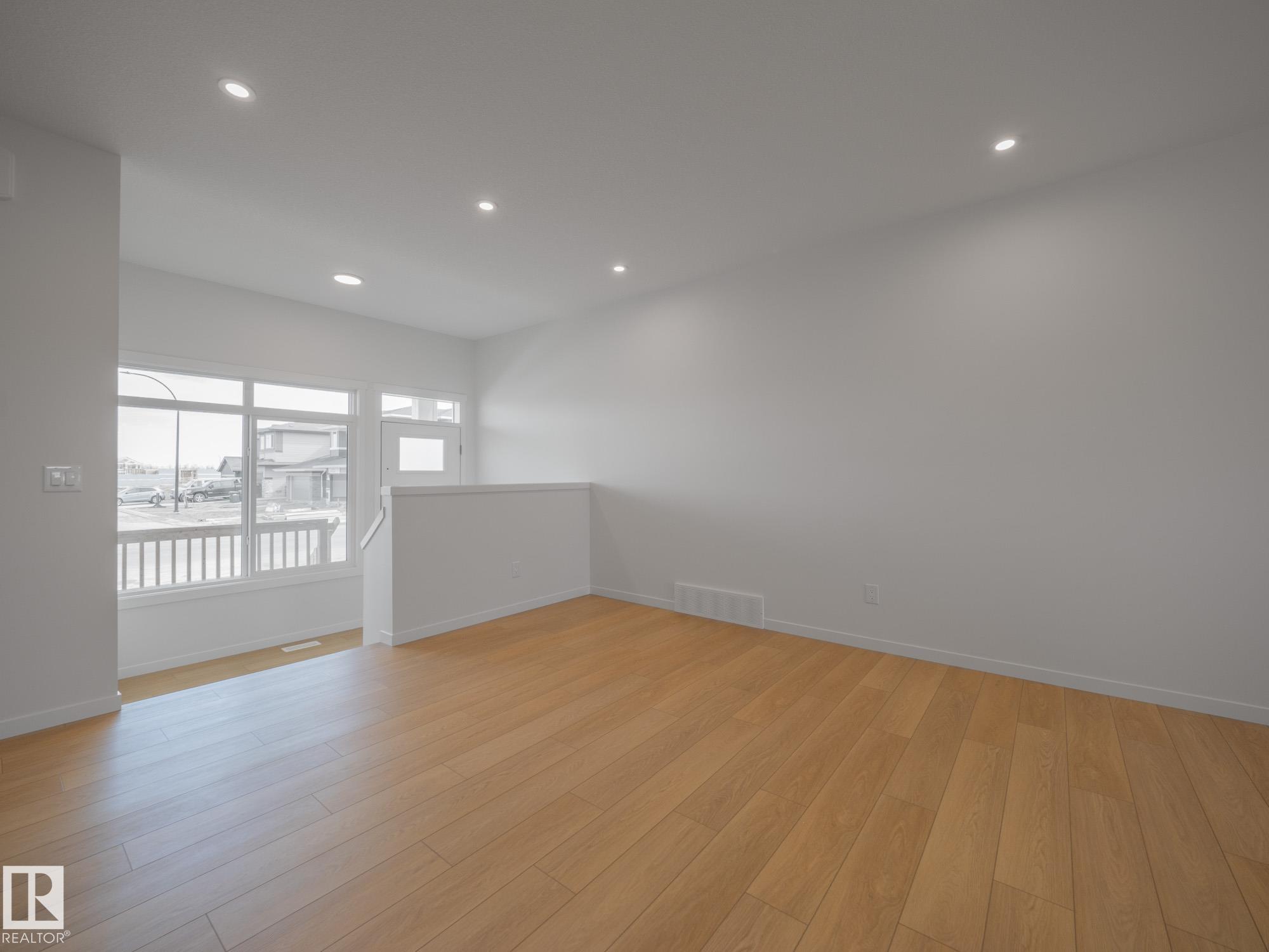 Photo 11 at 1082 Mcleod Avenue, Easton, Spruce Grove